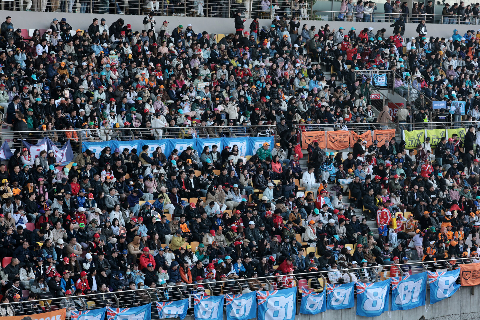 GP CINA, Circuit Atmosfera - fans in the grandstand.
14.03.2026. Formula 1 World Championship, Rd 2, Chinese Grand Prix, Shanghai, China, Sprint e Qualifiche Day.
- www.xpbimages.com, EMail: requests@xpbimages.com © Copyright: Moy / XPB Images