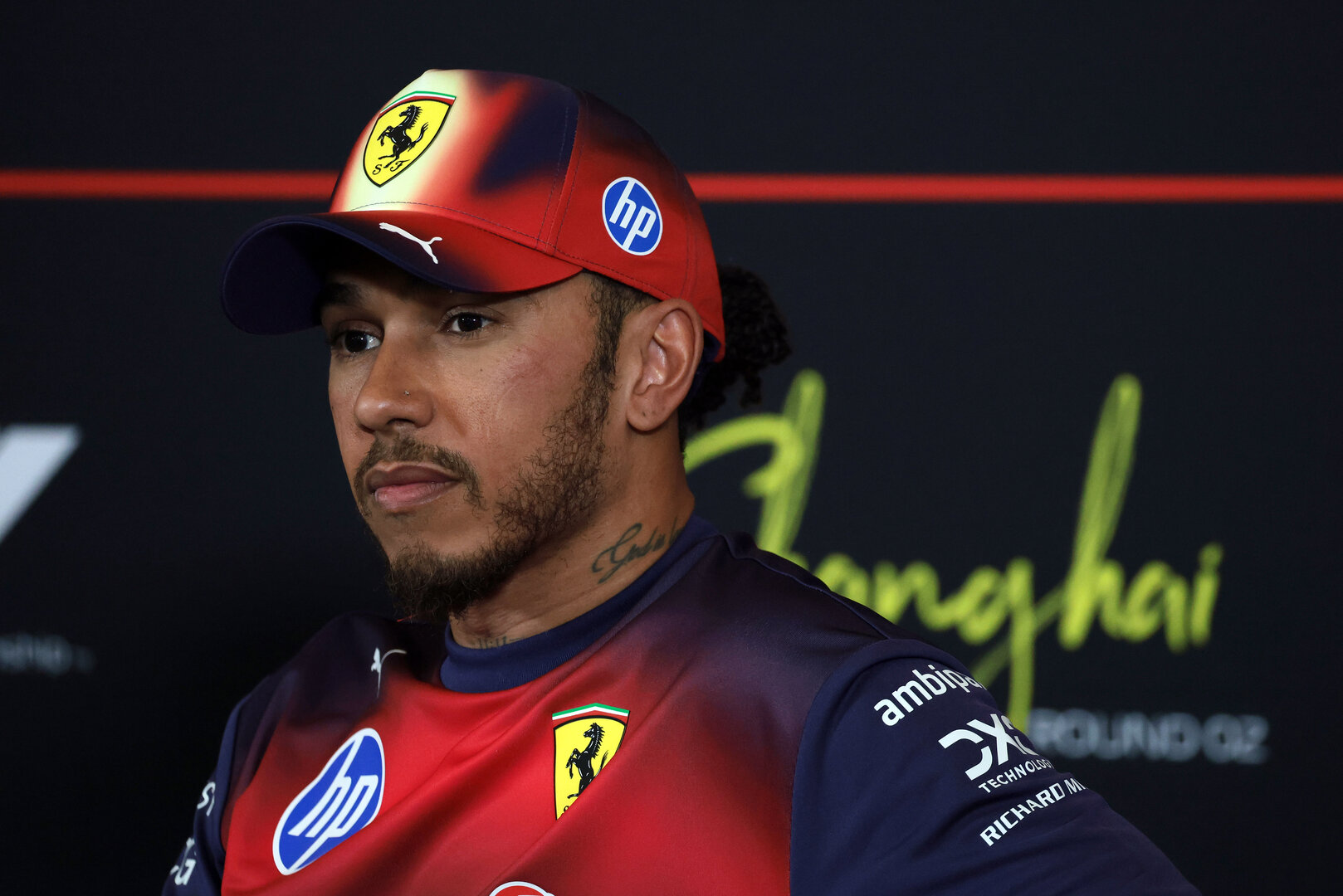 GP CINA, Lewis Hamilton (GBR) Ferrari in the post qualifying FIA Press Conference.
14.03.2026. Formula 1 World Championship, Rd 2, Chinese Grand Prix, Shanghai, China, Sprint e Qualifiche Day.
- www.xpbimages.com, EMail: requests@xpbimages.com © Copyright: Moy / XPB Images