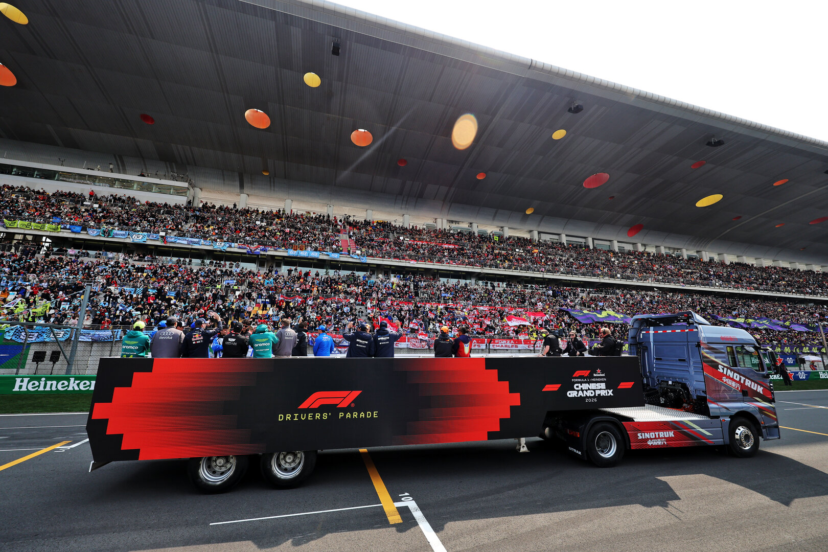 GP CINA, Drivers' Parade.
15.03.2026. Formula 1 World Championship, Rd 2, Chinese Grand Prix, Shanghai, China, Gara Day.
- www.xpbimages.com, EMail: requests@xpbimages.com © Copyright: Bearne / XPB Images