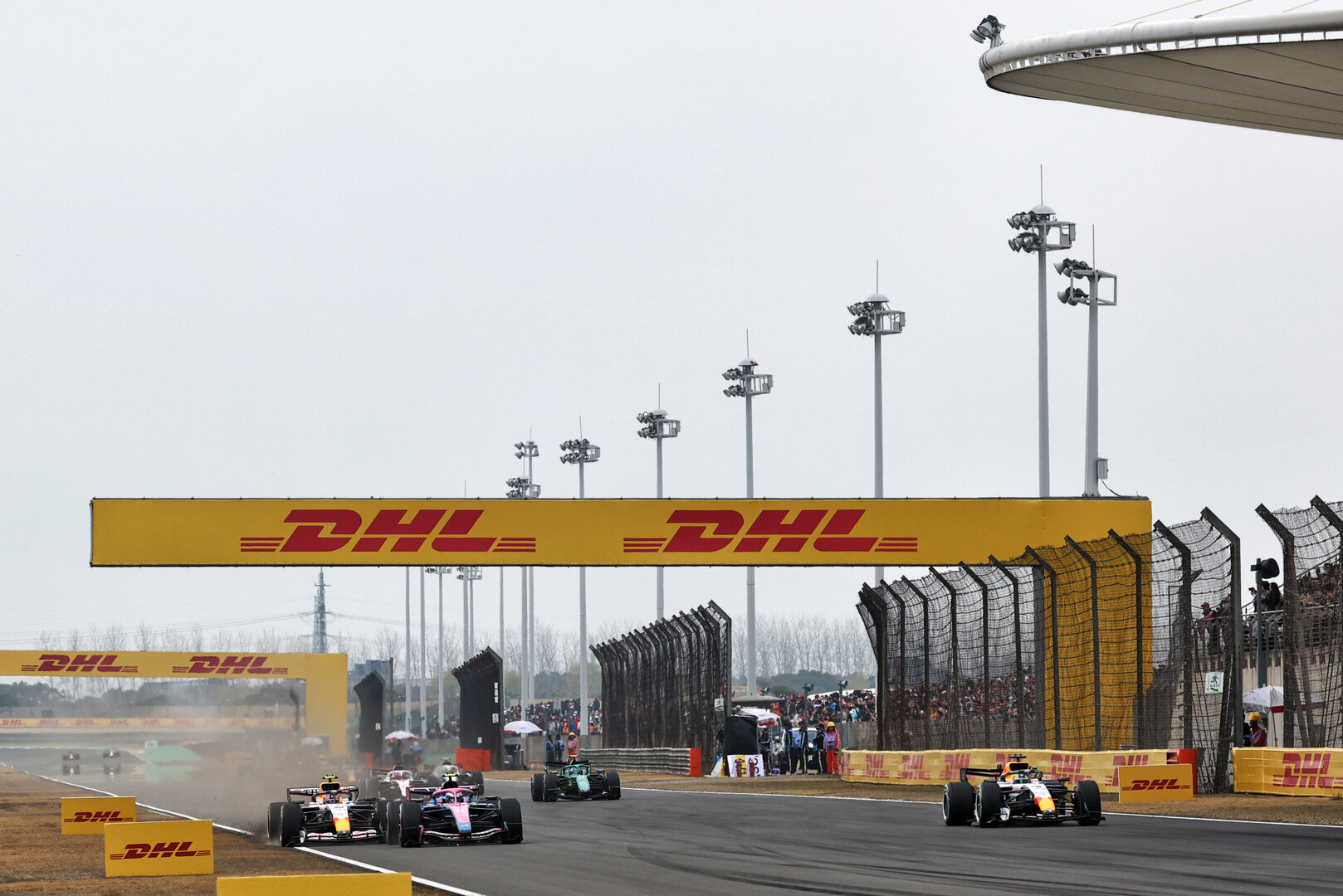 GP CINA, Franco Colapinto (ARG) Alpine F1 Team A526 e Liam Lawson (NZL) Racing Bulls Formula One Team VCARB 03 battle for position.
15.03.2026. Formula 1 World Championship, Rd 2, Chinese Grand Prix, Shanghai, China, Gara Day.
- www.xpbimages.com, EMail: requests@xpbimages.com © Copyright: Bearne / XPB Images