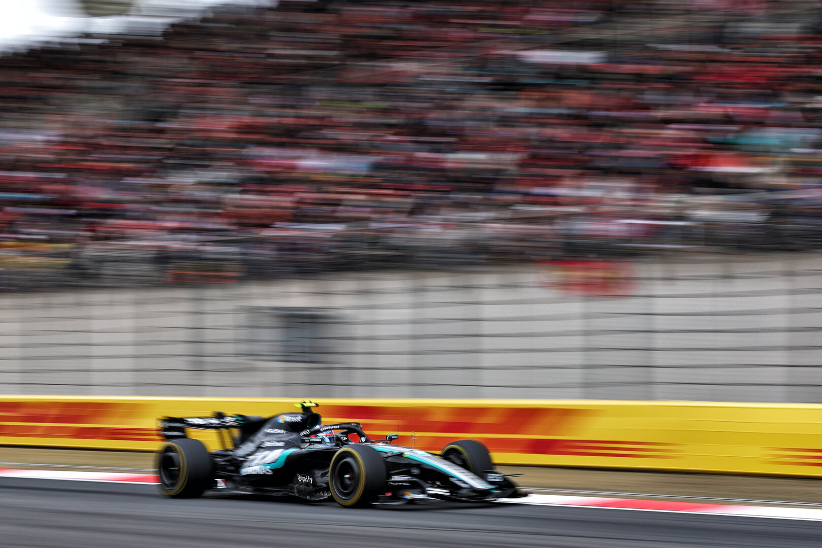 GP CINA, Andrea Kimi Antonelli (ITA) Mercedes AMG Formula One Team W17.
15.03.2026. Formula 1 World Championship, Rd 2, Chinese Grand Prix, Shanghai, China, Gara Day.
- www.xpbimages.com, EMail: requests@xpbimages.com © Copyright: Bearne / XPB Images