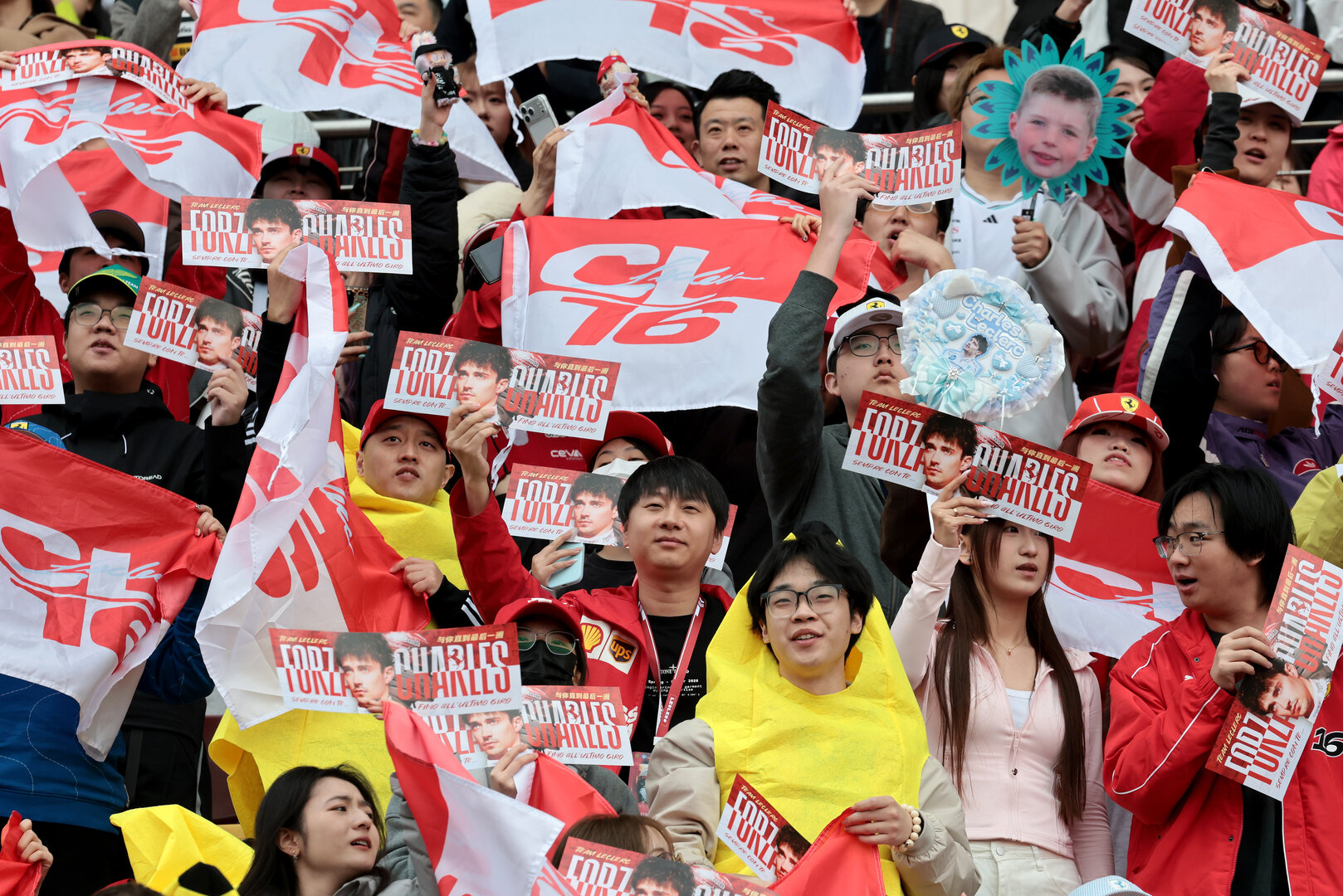 GP CINA, Circuit Atmosfera - Charles Leclerc (MON) Ferrari fans in the grandstand.
15.03.2026. Formula 1 World Championship, Rd 2, Chinese Grand Prix, Shanghai, China, Gara Day.
- www.xpbimages.com, EMail: requests@xpbimages.com © Copyright: Moy / XPB Images