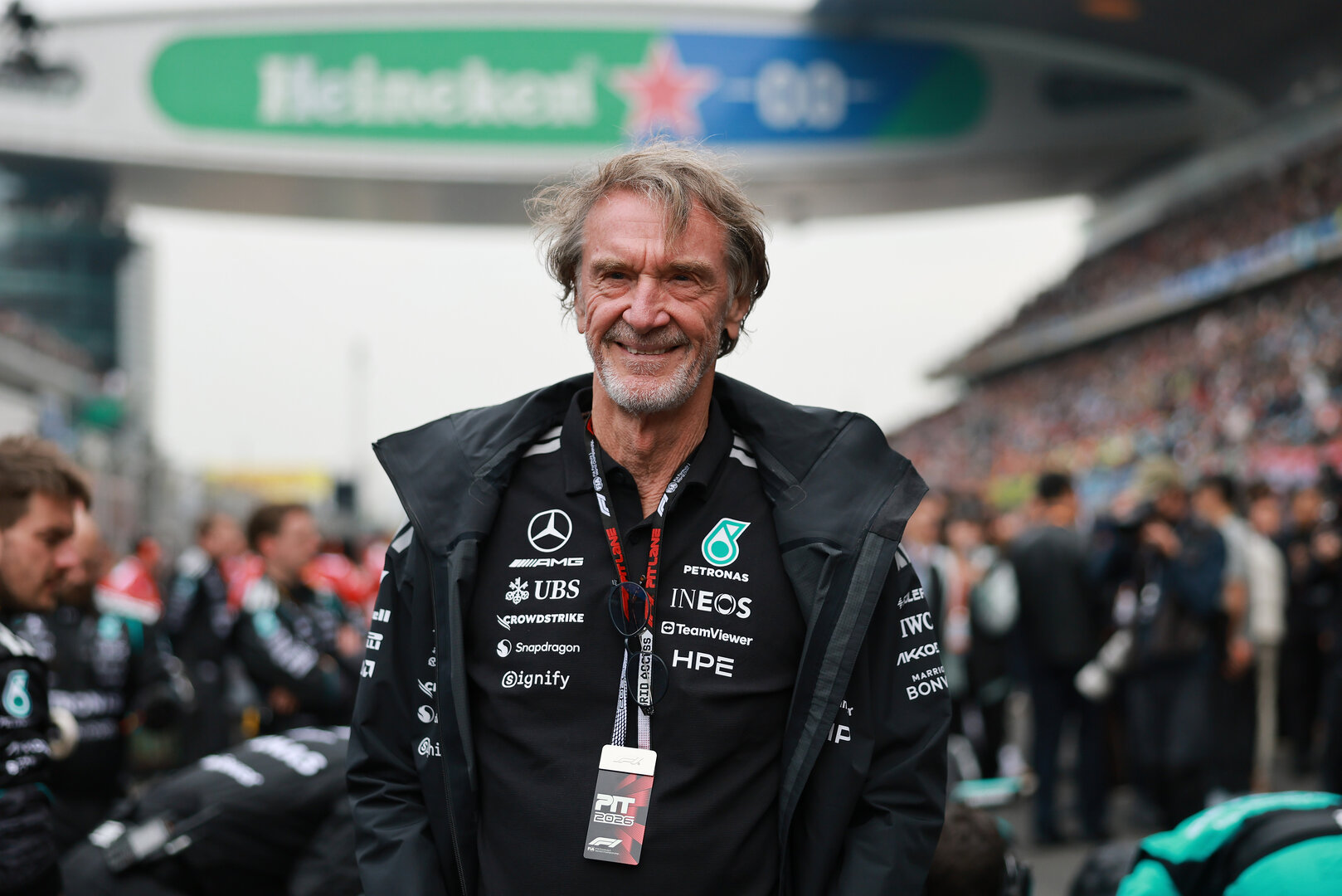 GP CINA, Jim Ratcliffe (GBR) Chief Executive Officer of Ineos / Mercedes AMG F1 Shareholder on the grid.
15.03.2026. Formula 1 World Championship, Rd 2, Chinese Grand Prix, Shanghai, China, Gara Day.
- www.xpbimages.com, EMail: requests@xpbimages.com © Copyright: Moy / XPB Images