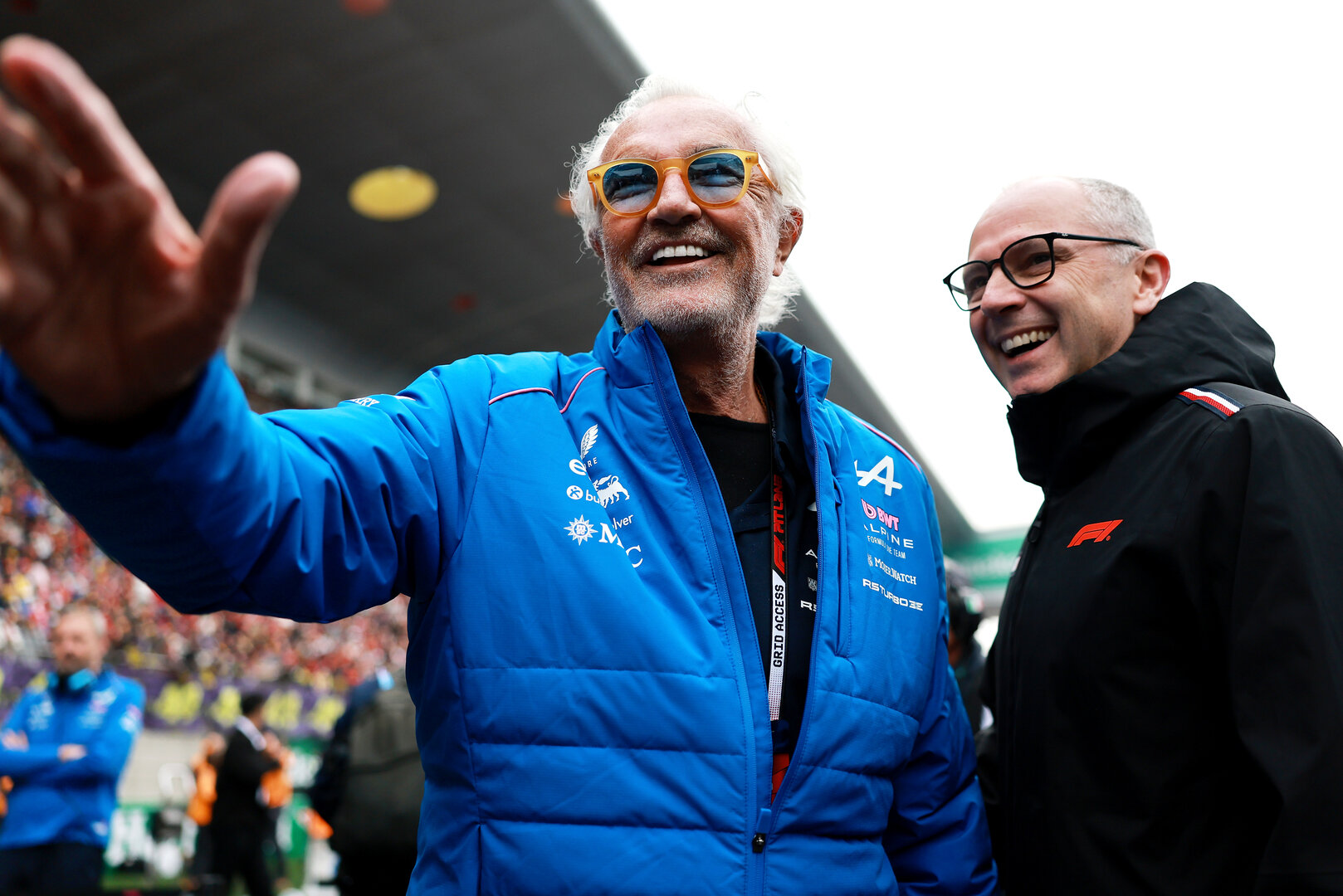 GP CINA, (L to R): Flavio Briatore (ITA) Alpine F1 Team Executive Advisor with Stefano Domenicali (ITA) Formula One President e CEO on the grid.
15.03.2026. Formula 1 World Championship, Rd 2, Chinese Grand Prix, Shanghai, China, Gara Day.
- www.xpbimages.com, EMail: requests@xpbimages.com © Copyright: Moy / XPB Images