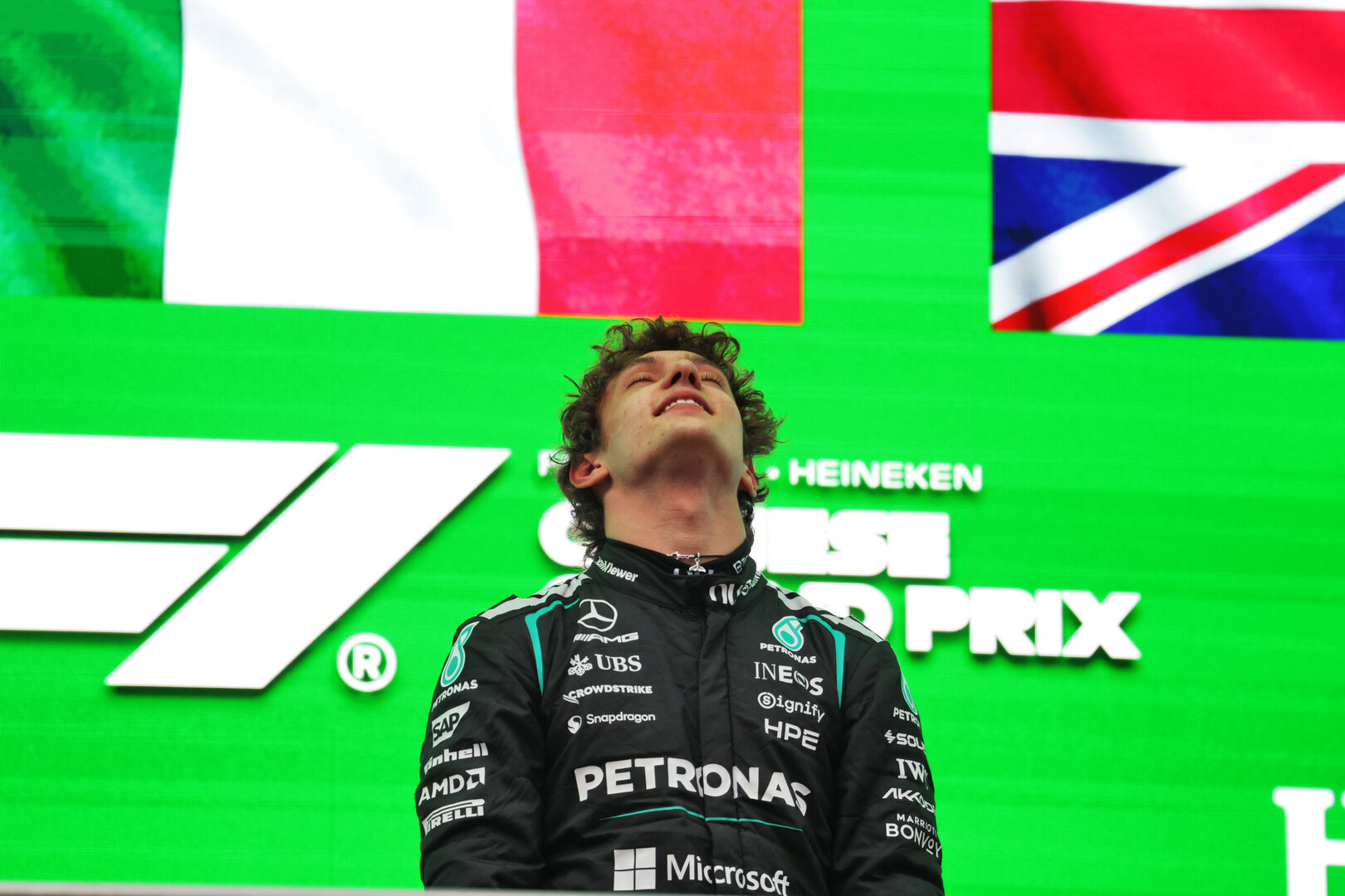 GP CINA, Gara winner Andrea Kimi Antonelli (ITA) Mercedes AMG Formula One Team celebrates in parc ferme.
15.03.2026. Formula 1 World Championship, Rd 2, Chinese Grand Prix, Shanghai, China, Gara Day.
- www.xpbimages.com, EMail: requests@xpbimages.com © Copyright: Moy / XPB Images