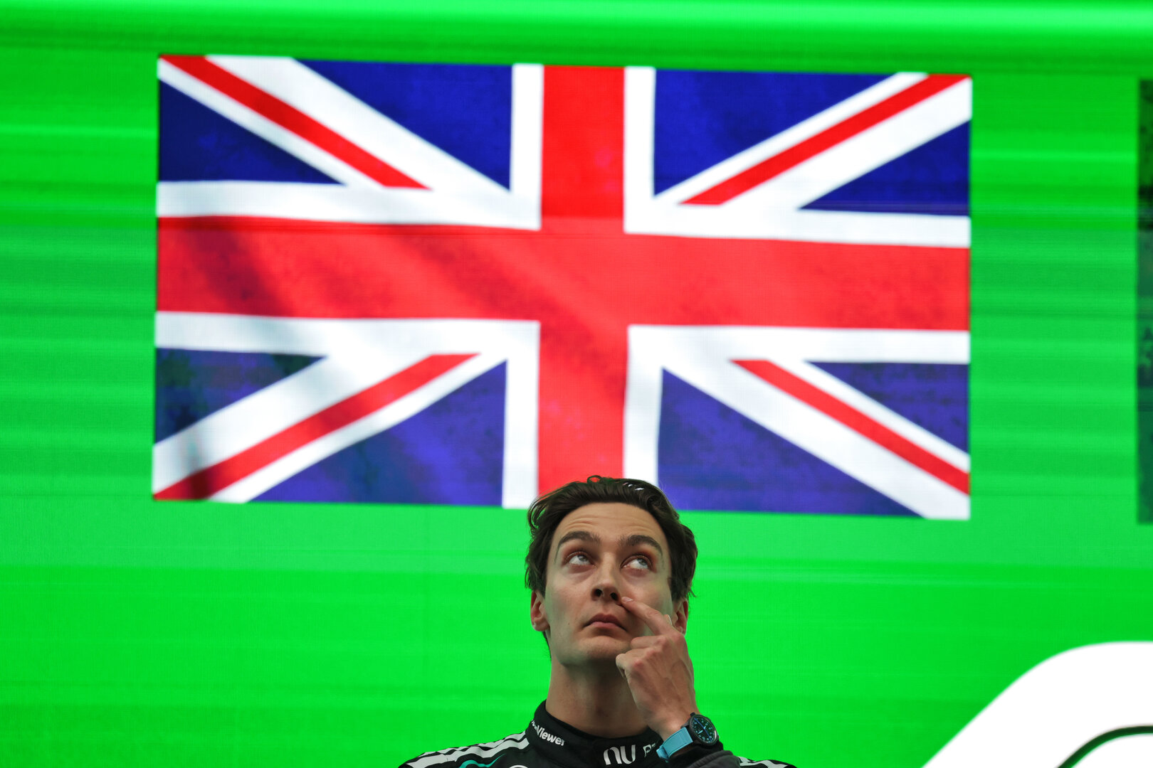 GP CINA, Second placed George Russell (GBR) Mercedes AMG Formula One Team on the podium.
15.03.2026. Formula 1 World Championship, Rd 2, Chinese Grand Prix, Shanghai, China, Gara Day.
- www.xpbimages.com, EMail: requests@xpbimages.com © Copyright: Moy / XPB Images