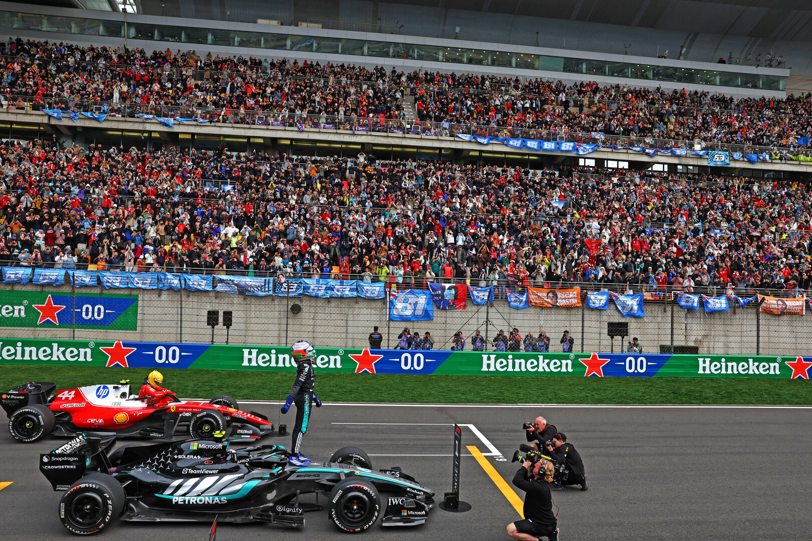 GP CINA, Gara winner Andrea Kimi Antonelli (ITA) Mercedes AMG Formula One Team W17 celebrates in parc ferme.
15.03.2026. Formula 1 World Championship, Rd 2, Chinese Grand Prix, Shanghai, China, Gara Day.
- www.xpbimages.com, EMail: requests@xpbimages.com © Copyright: Patching / XPB Images