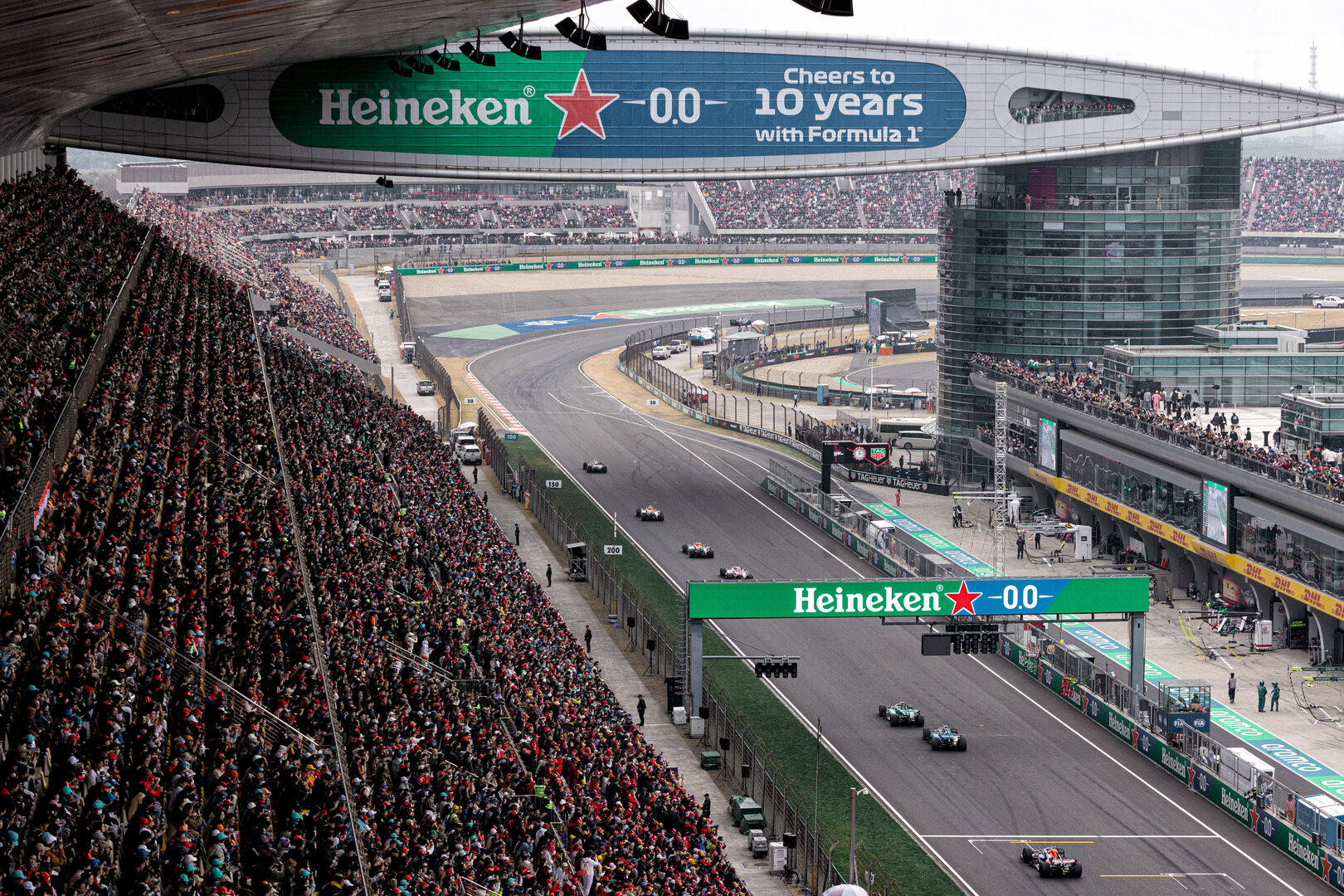 GP CINA, Max Verstappen (NLD) Red Bull Racing RB22.
15.03.2026. Formula 1 World Championship, Rd 2, Chinese Grand Prix, Shanghai, China, Gara Day.
- www.xpbimages.com, EMail: requests@xpbimages.com © Copyright: Denny / XPB Images