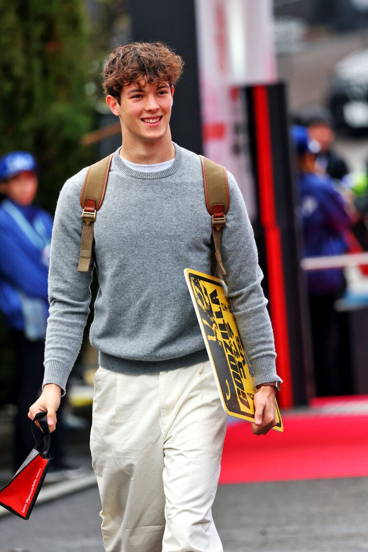 GP GIAPPONE, Oliver Bearman (GBR) Haas F1 Team.
26.03.2026. Formula 1 World Championship, Rd 3, Japanese Grand Prix, Suzuka, Japan, Preparation Day.
- www.xpbimages.com, EMail: requests@xpbimages.com © Copyright: Bearne / XPB Images