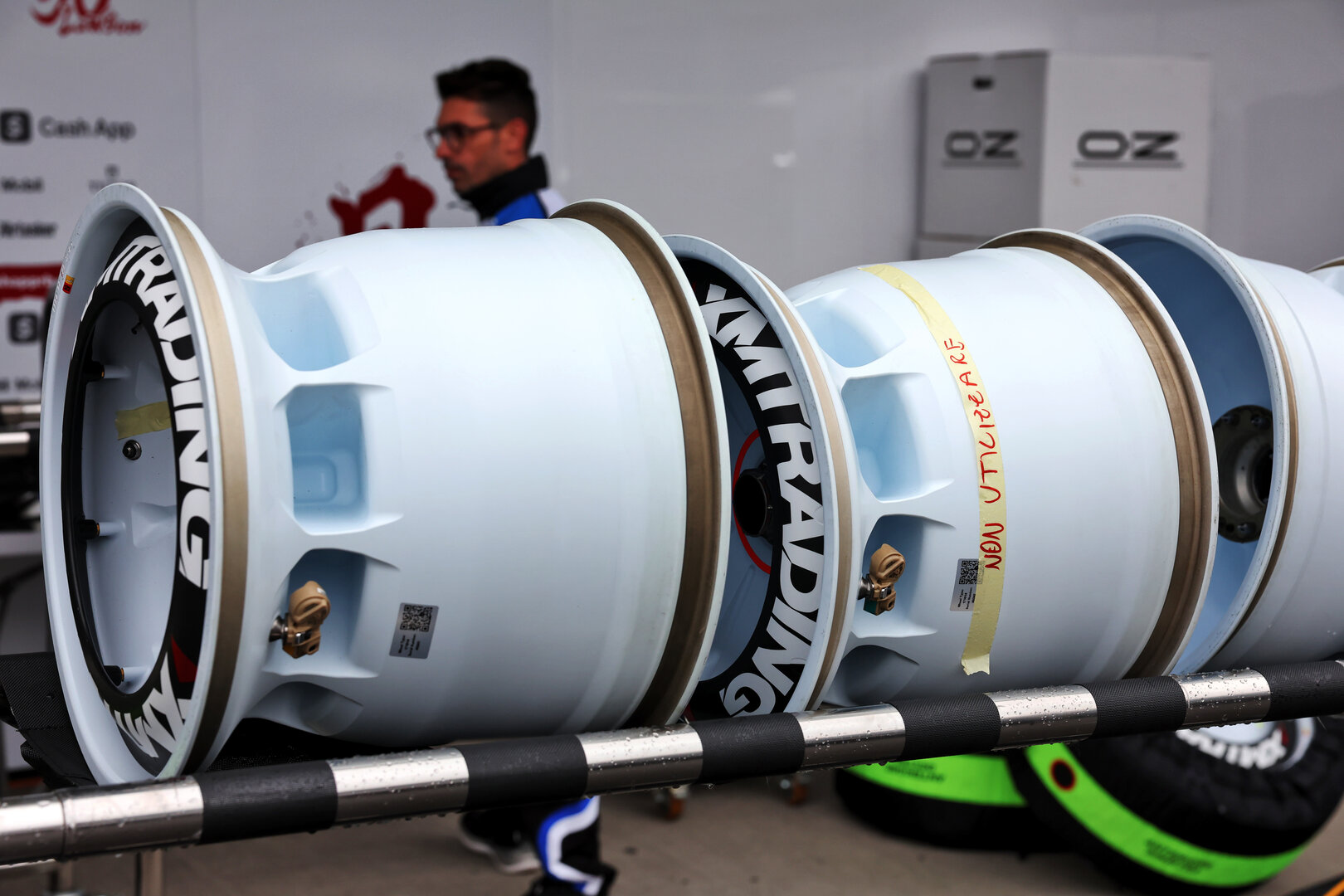 GP GIAPPONE, Racing Bulls Formula One Team wheel hubs.
26.03.2026. Formula 1 World Championship, Rd 3, Japanese Grand Prix, Suzuka, Japan, Preparation Day.
 - www.xpbimages.com, EMail: requests@xpbimages.com © Copyright: Rew / XPB Images