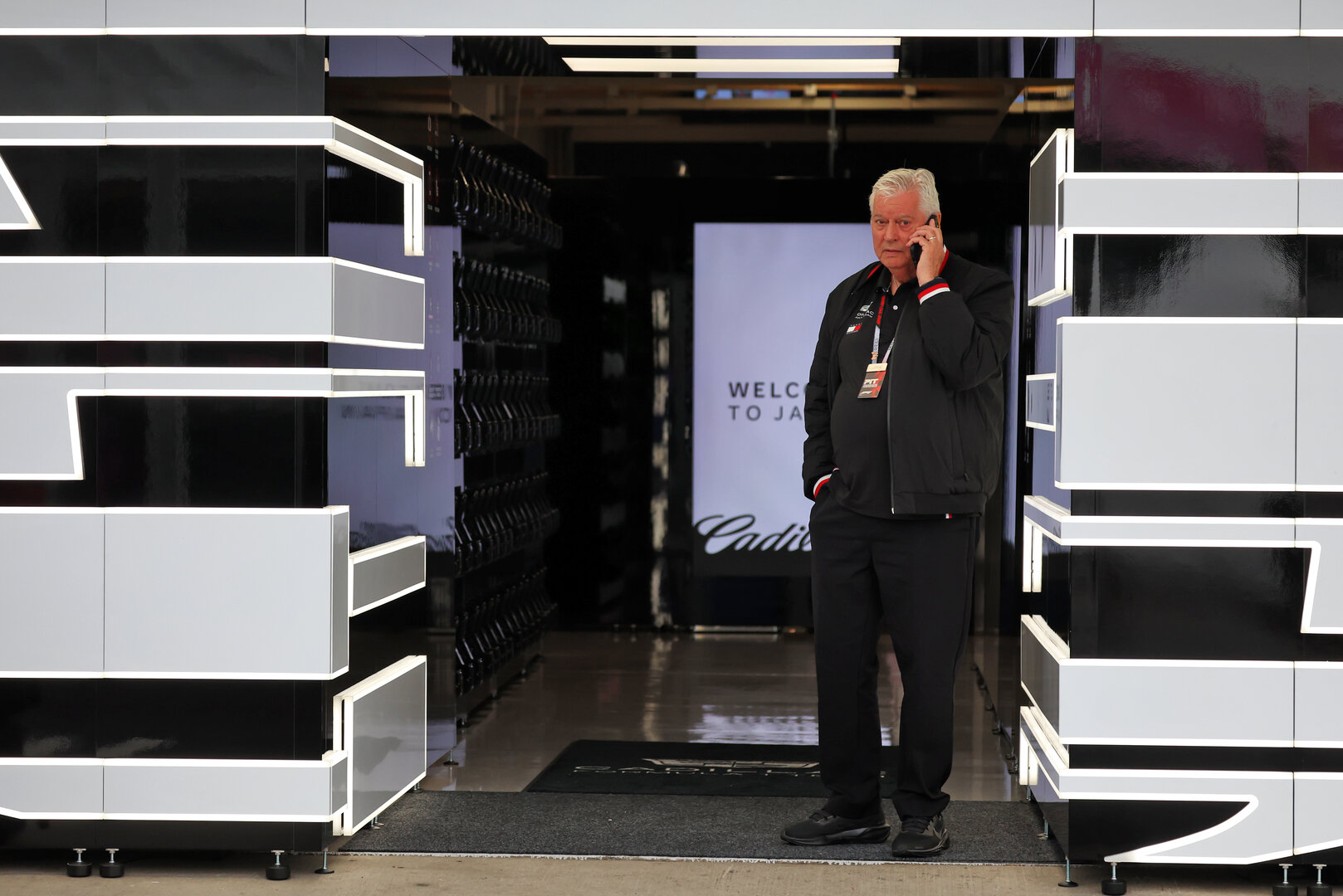 GP GIAPPONE, Pat Symonds (GBR) Cadillac Formula 1 Team Executive Engineering Consultant.
26.03.2026. Formula 1 World Championship, Rd 3, Japanese Grand Prix, Suzuka, Japan, Preparation Day.
- www.xpbimages.com, EMail: requests@xpbimages.com © Copyright: Rew / XPB Images