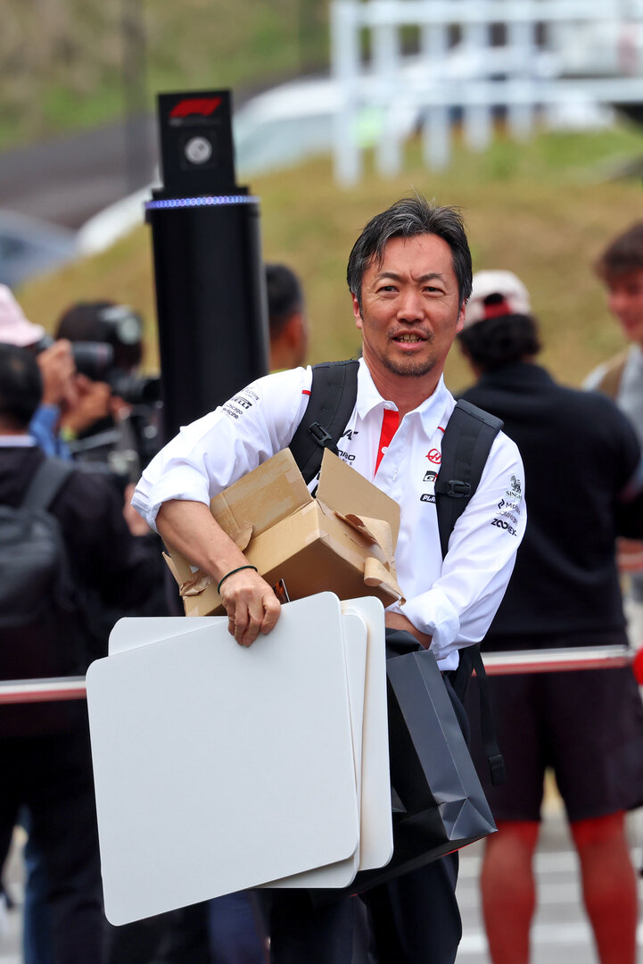 GP GIAPPONE, Ayao Komatsu (JPN) Haas F1 Team Principal.
26.03.2026. Formula 1 World Championship, Rd 3, Japanese Grand Prix, Suzuka, Japan, Preparation Day.
- www.xpbimages.com, EMail: requests@xpbimages.com © Copyright: Rew / XPB Images