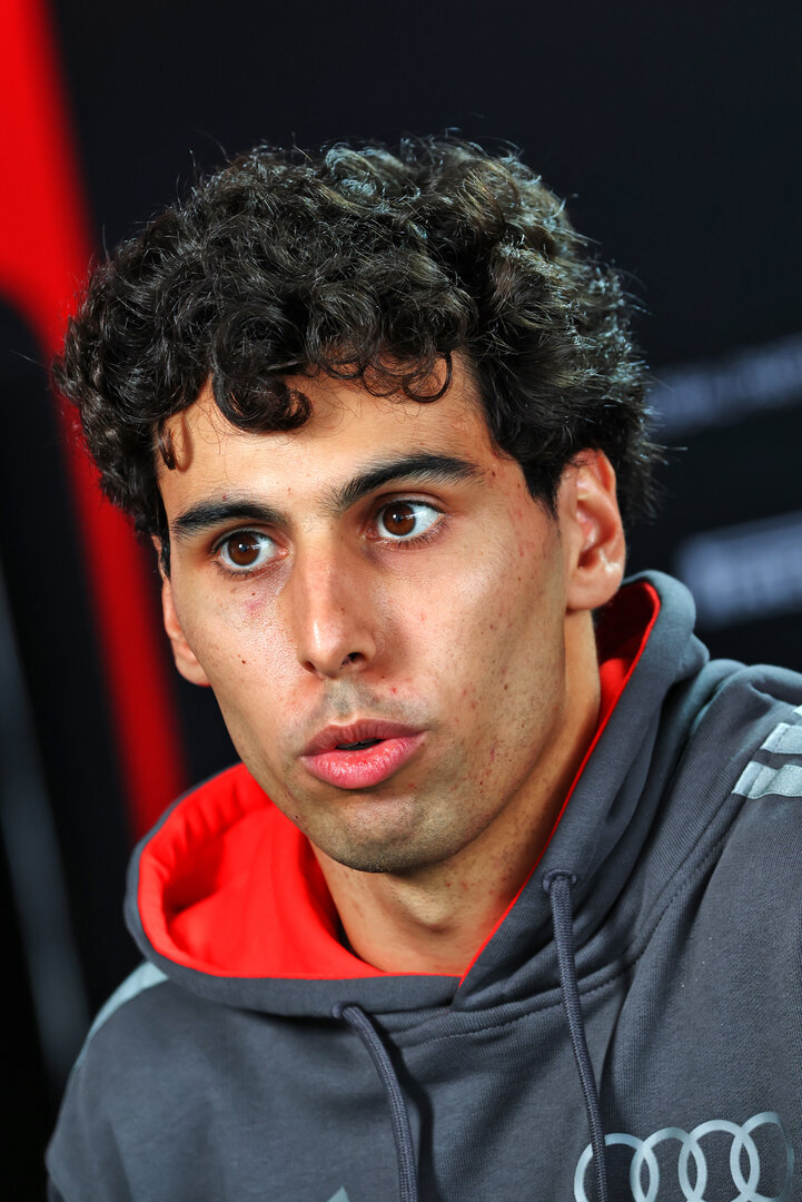 GP GIAPPONE, Gabriel Bortoleto (BRA) Audi F1 Team.
26.03.2026. Formula 1 World Championship, Rd 3, Japanese Grand Prix, Suzuka, Japan, Preparation Day.
- www.xpbimages.com, EMail: requests@xpbimages.com © Copyright: Bearne / XPB Images