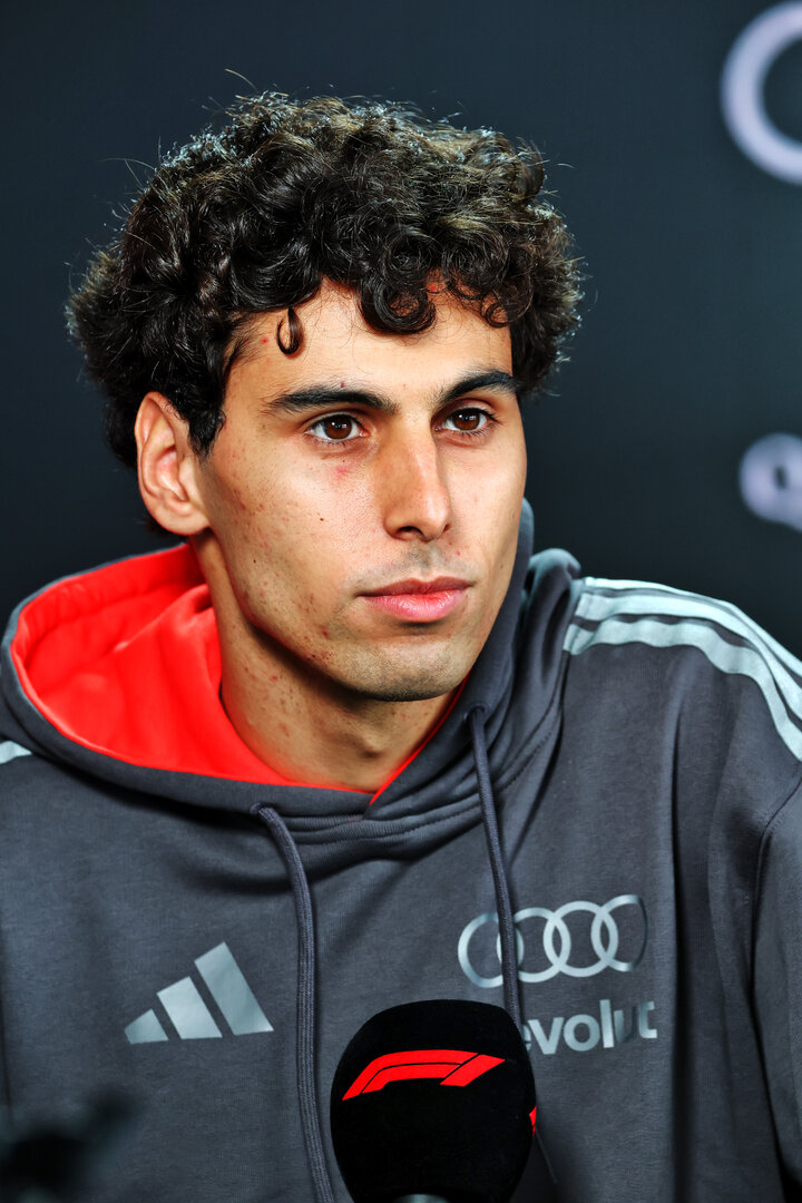 GP GIAPPONE, Gabriel Bortoleto (BRA) Audi F1 Team.
26.03.2026. Formula 1 World Championship, Rd 3, Japanese Grand Prix, Suzuka, Japan, Preparation Day.
- www.xpbimages.com, EMail: requests@xpbimages.com © Copyright: Bearne / XPB Images