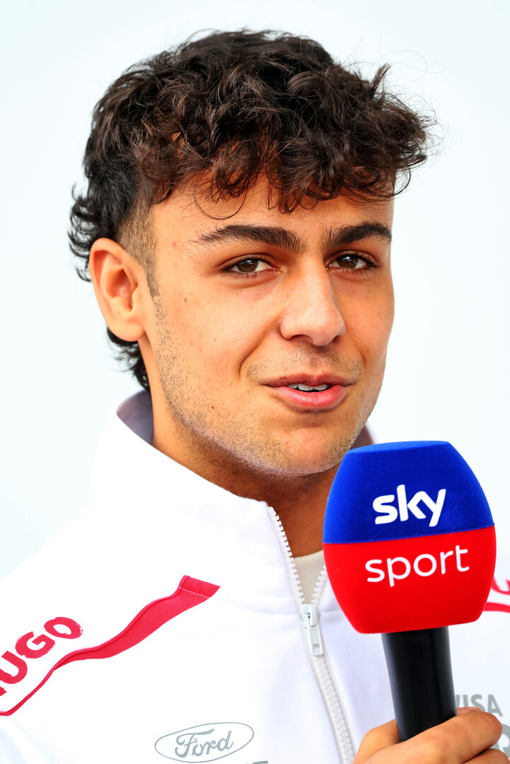 GP GIAPPONE, Arvid Lindblad (GBR) Racing Bulls Formula One Team.
26.03.2026. Formula 1 World Championship, Rd 3, Japanese Grand Prix, Suzuka, Japan, Preparation Day.
- www.xpbimages.com, EMail: requests@xpbimages.com © Copyright: Bearne / XPB Images