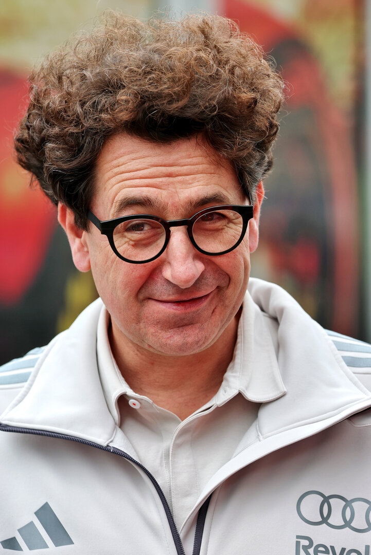 GP GIAPPONE, Mattia Binotto (ITA) Audi F1 Team Motorsport Chief Operating e Chief Technical Officer.
26.03.2026. Formula 1 World Championship, Rd 3, Japanese Grand Prix, Suzuka, Japan, Preparation Day.
- www.xpbimages.com, EMail: requests@xpbimages.com © Copyright: Batchelor / XPB Images