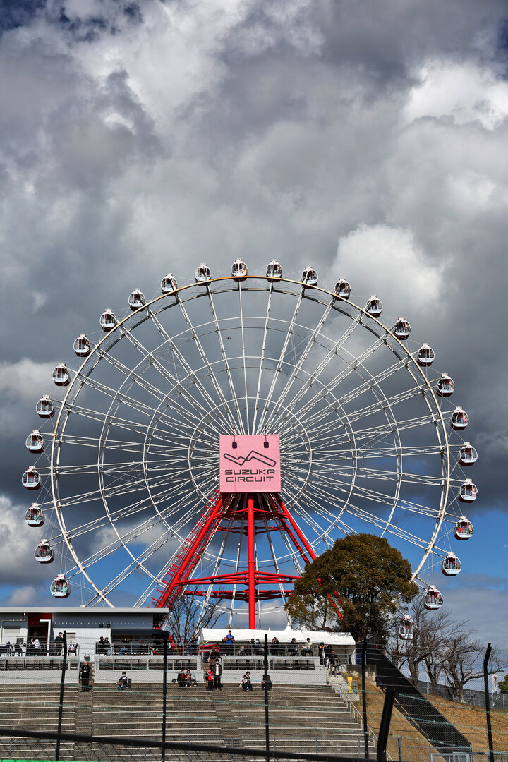 GP GIAPPONE, Circuit Atmosfera - ferris wheel.
26.03.2026. Formula 1 World Championship, Rd 3, Japanese Grand Prix, Suzuka, Japan, Preparation Day.
- www.xpbimages.com, EMail: requests@xpbimages.com © Copyright: Rew / XPB Images