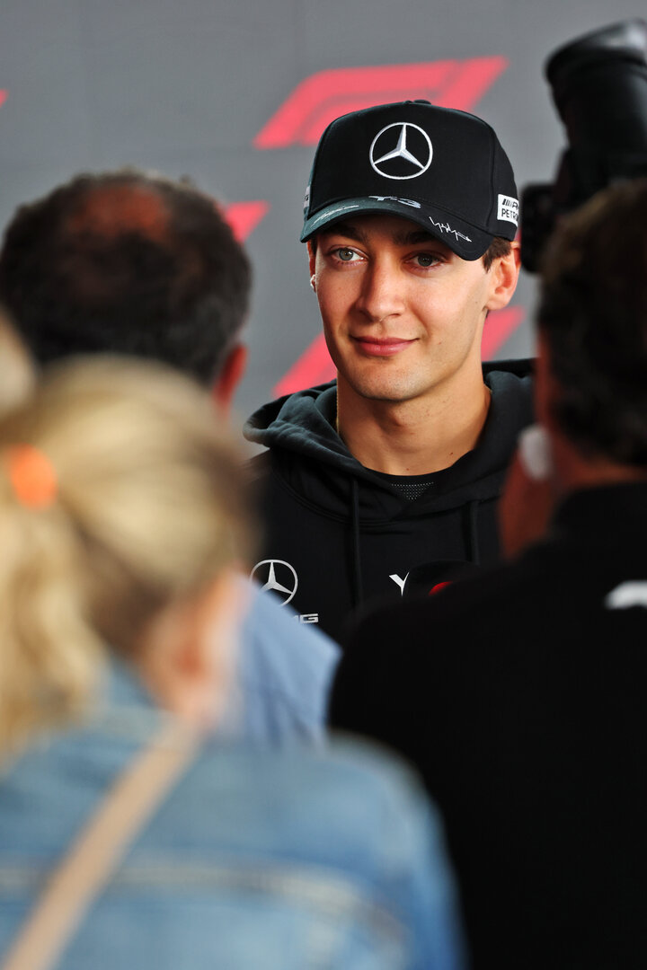 GP GIAPPONE, George Russell (GBR) Mercedes AMG Formula One Team.
26.03.2026. Formula 1 World Championship, Rd 3, Japanese Grand Prix, Suzuka, Japan, Preparation Day.
- www.xpbimages.com, EMail: requests@xpbimages.com © Copyright: Bearne / XPB Images