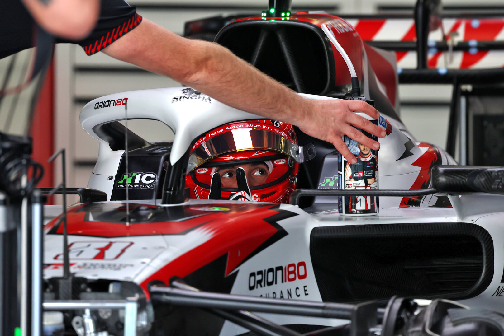 GP GIAPPONE, Esteban Ocon (FRA) Haas F1 Team.
26.03.2026. Formula 1 World Championship, Rd 3, Japanese Grand Prix, Suzuka, Japan, Preparation Day.
- www.xpbimages.com, EMail: requests@xpbimages.com © Copyright: Rew / XPB Images