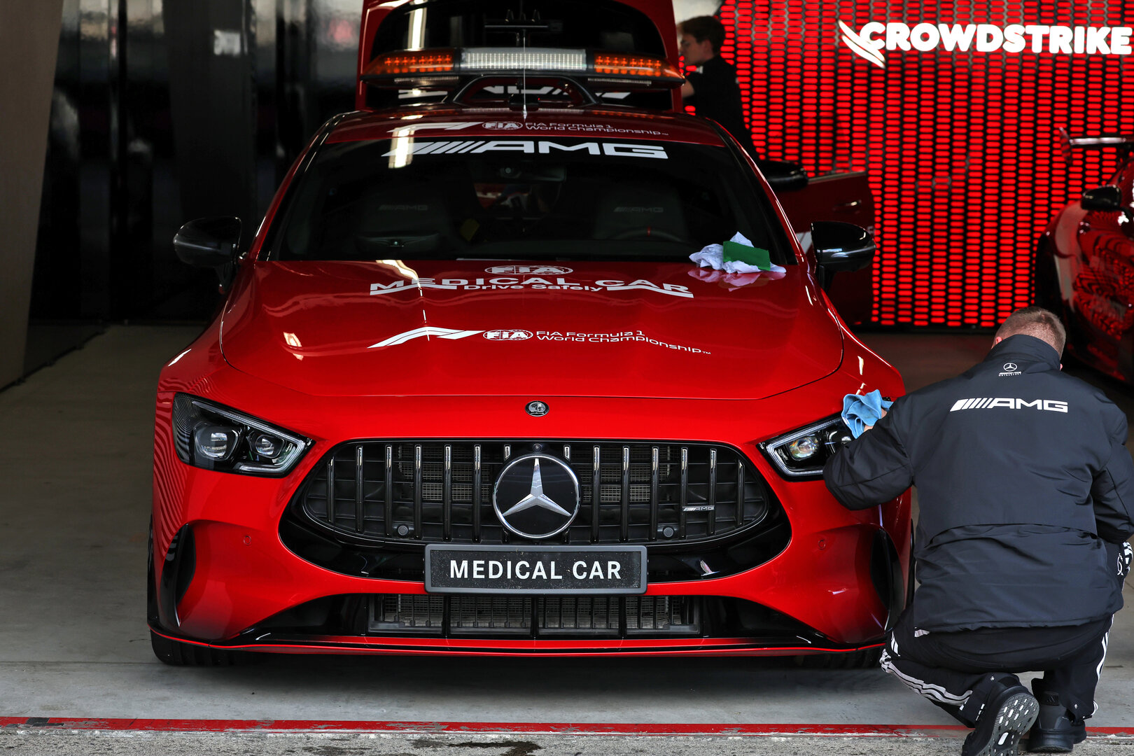 GP GIAPPONE, Mercedes FIA Medical Car.
26.03.2026. Formula 1 World Championship, Rd 3, Japanese Grand Prix, Suzuka, Japan, Preparation Day.
- www.xpbimages.com, EMail: requests@xpbimages.com © Copyright: Rew / XPB Images