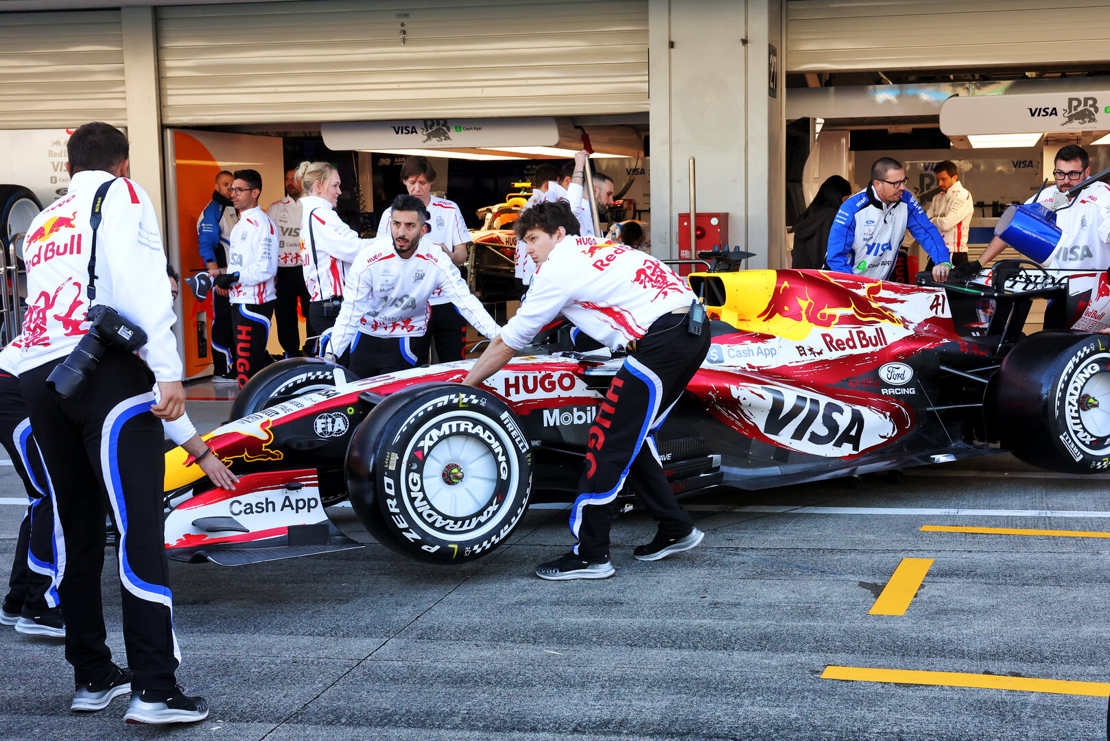 GP GIAPPONE, Racing Bulls Formula One Team VCARB 03 with Japanese livery.
26.03.2026. Formula 1 World Championship, Rd 3, Japanese Grand Prix, Suzuka, Japan, Preparation Day.
- www.xpbimages.com, EMail: requests@xpbimages.com © Copyright: Rew / XPB Images