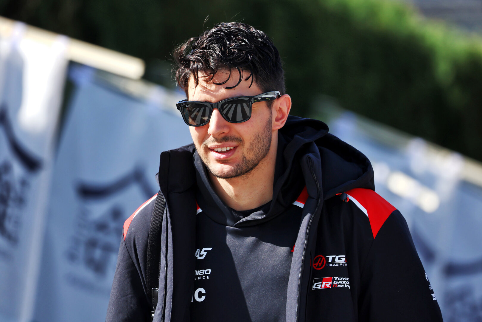 GP GIAPPONE, Esteban Ocon (FRA) Haas F1 Team.
27.03.2026. Formula 1 World Championship, Rd 3, Japanese Grand Prix, Suzuka, Japan, Practice Day.
- www.xpbimages.com, EMail: requests@xpbimages.com © Copyright: Rew / XPB Images