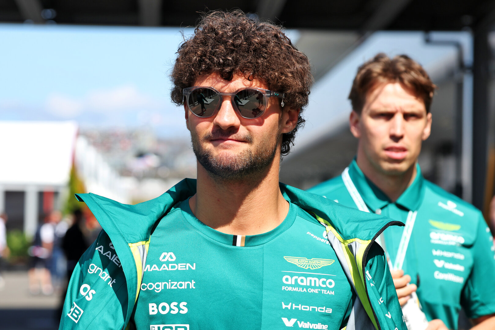 GP GIAPPONE, Jak Crawford (USA) Aston Martin F1 Team Reserve Driver.
27.03.2026. Formula 1 World Championship, Rd 3, Japanese Grand Prix, Suzuka, Japan, Practice Day.
- www.xpbimages.com, EMail: requests@xpbimages.com © Copyright: Bearne / XPB Images