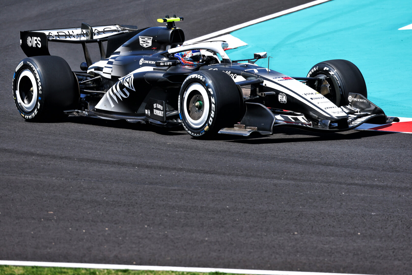 GP GIAPPONE, Valtteri Bottas (FIN) Cadillac Formula 1 Team MAC-26.
27.03.2026. Formula 1 World Championship, Rd 3, Japanese Grand Prix, Suzuka, Japan, Practice Day.
- www.xpbimages.com, EMail: requests@xpbimages.com © Copyright: Bearne / XPB Images