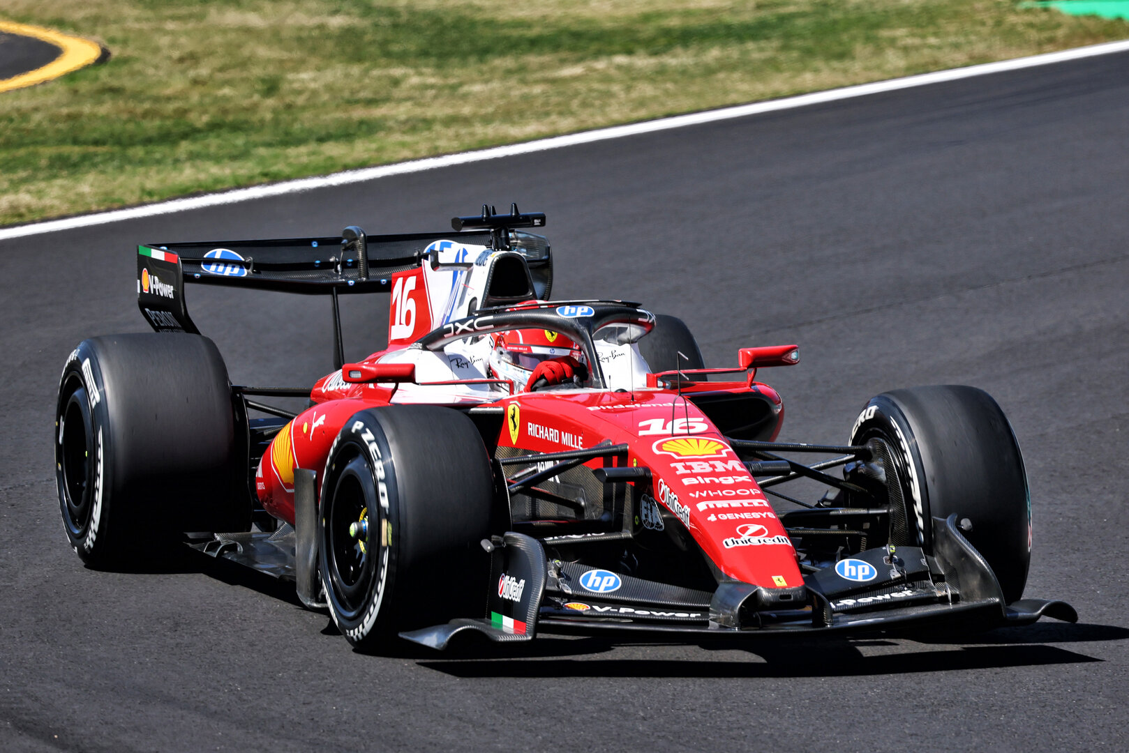 GP GIAPPONE, Charles Leclerc (MON) Ferrari SF-26.
27.03.2026. Formula 1 World Championship, Rd 3, Japanese Grand Prix, Suzuka, Japan, Practice Day.
- www.xpbimages.com, EMail: requests@xpbimages.com © Copyright: Bearne / XPB Images