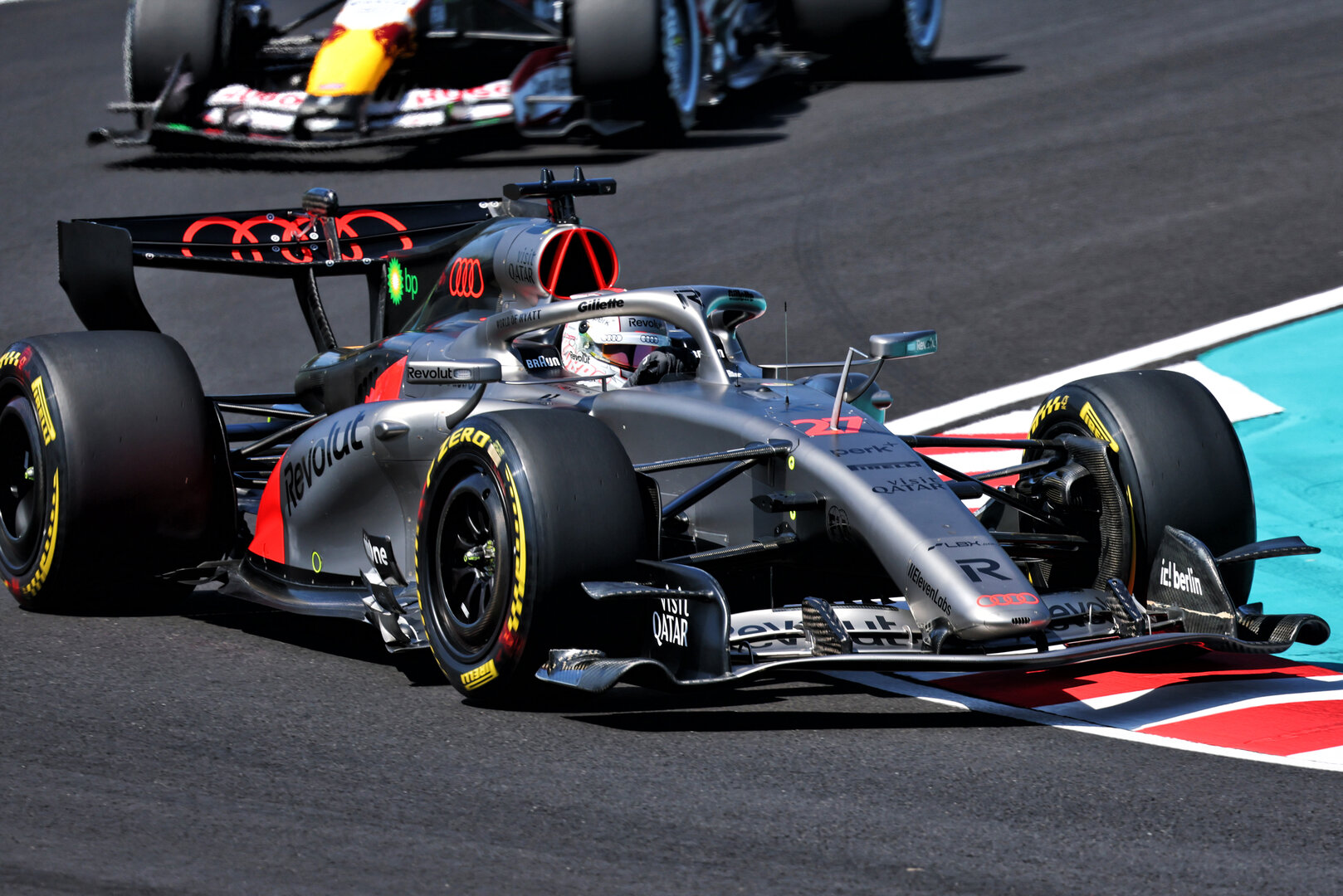 GP GIAPPONE, Nico Hulkenberg (GER) Audi F1 Team R26.
27.03.2026. Formula 1 World Championship, Rd 3, Japanese Grand Prix, Suzuka, Japan, Practice Day.
- www.xpbimages.com, EMail: requests@xpbimages.com © Copyright: Bearne / XPB Images