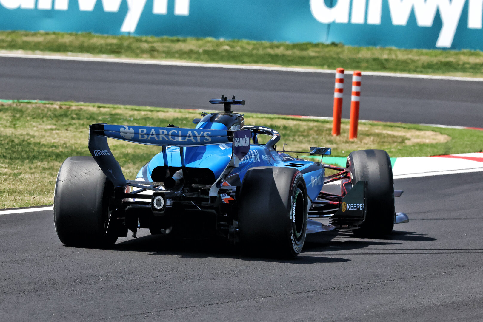 GP GIAPPONE, Alexander Albon (THA) Williams F1 Team FW48.
27.03.2026. Formula 1 World Championship, Rd 3, Japanese Grand Prix, Suzuka, Japan, Practice Day.
- www.xpbimages.com, EMail: requests@xpbimages.com © Copyright: Charniaux / XPB Images