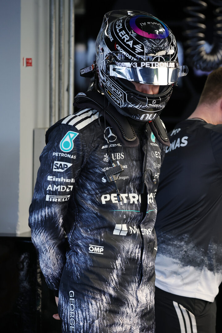 GP GIAPPONE, George Russell (GBR) Mercedes AMG Formula One Team.
27.03.2026. Formula 1 World Championship, Rd 3, Japanese Grand Prix, Suzuka, Japan, Practice Day.
- www.xpbimages.com, EMail: requests@xpbimages.com © Copyright: Batchelor / XPB Images