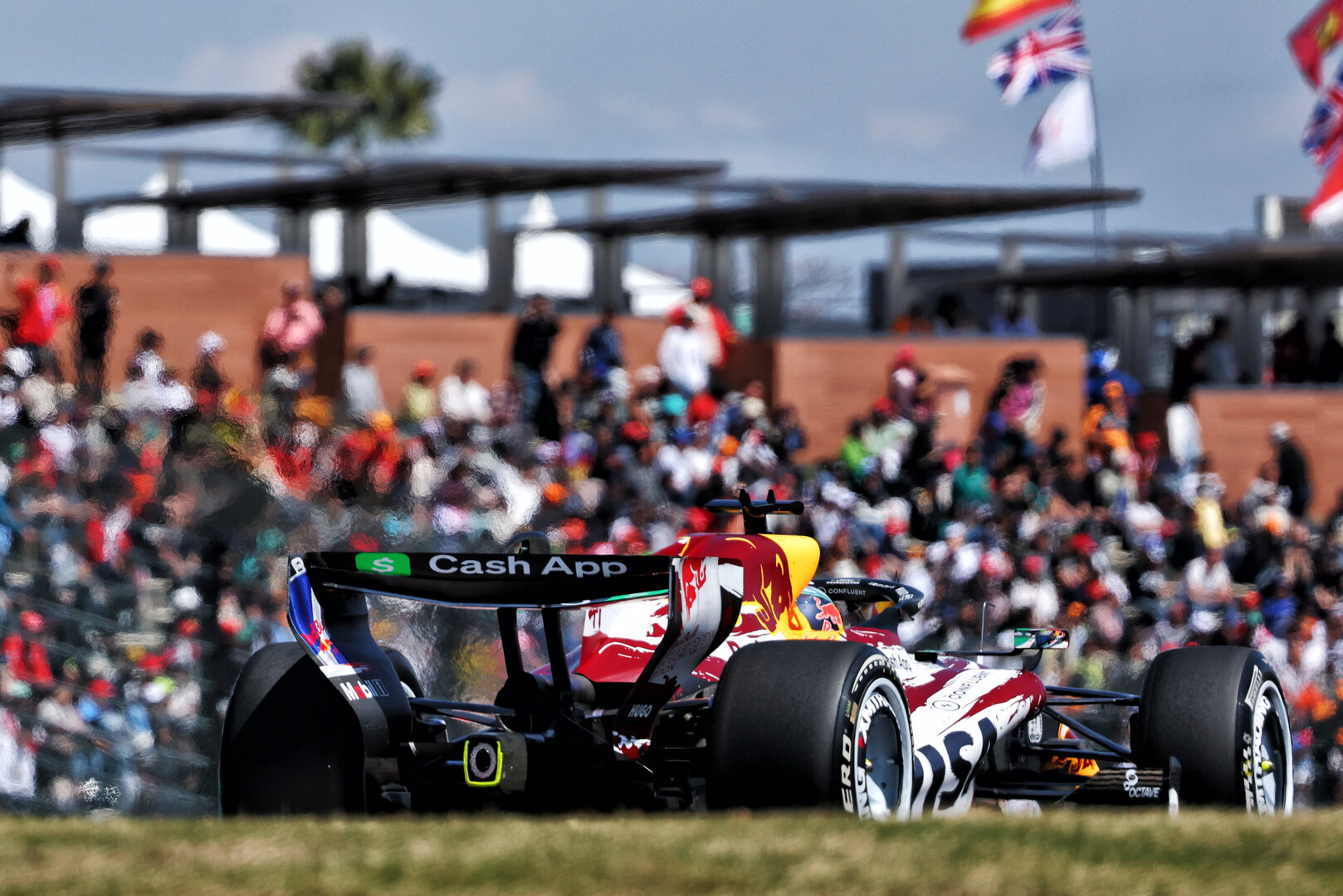 GP GIAPPONE, Arvid Lindblad (GBR) Racing Bulls Formula One Team VCARB 03.
27.03.2026. Formula 1 World Championship, Rd 3, Japanese Grand Prix, Suzuka, Japan, Practice Day.
- www.xpbimages.com, EMail: requests@xpbimages.com © Copyright: Bearne / XPB Images