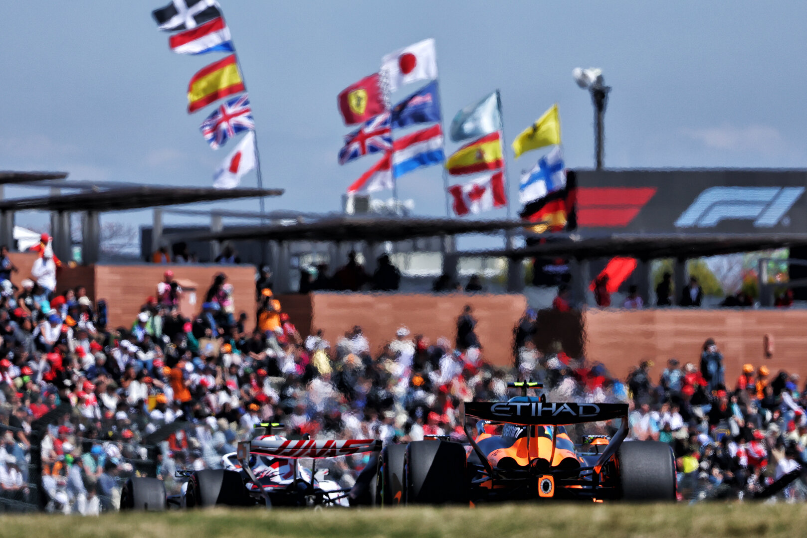 GP GIAPPONE, Lando Norris (GBR) McLaren F1 Team MCL40.
27.03.2026. Formula 1 World Championship, Rd 3, Japanese Grand Prix, Suzuka, Japan, Practice Day.
- www.xpbimages.com, EMail: requests@xpbimages.com © Copyright: Bearne / XPB Images
