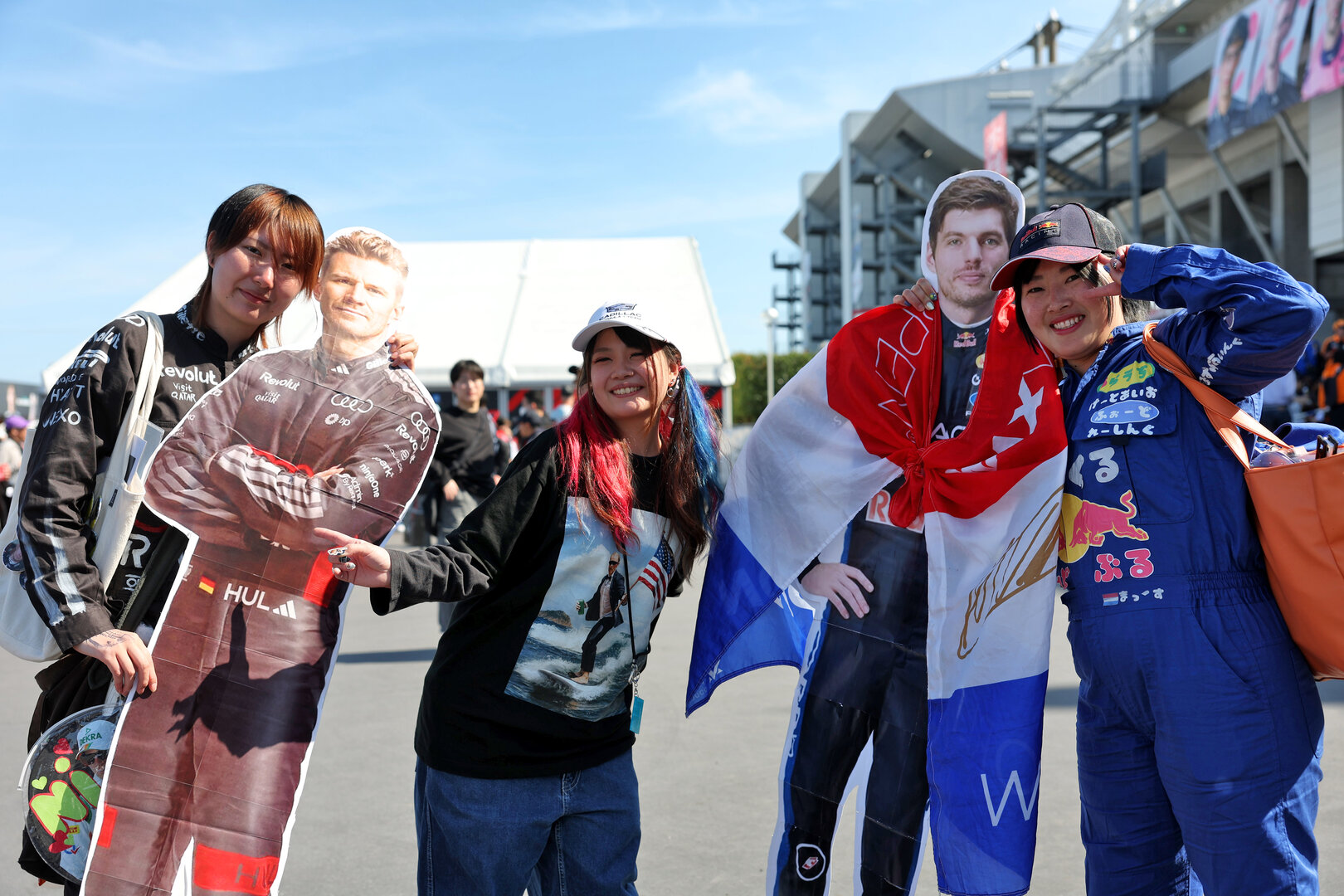 GP GIAPPONE, Circuit Atmosfera - Fans.
27.03.2026. Formula 1 World Championship, Rd 3, Japanese Grand Prix, Suzuka, Japan, Practice Day.
 - www.xpbimages.com, EMail: requests@xpbimages.com © Copyright: Rew / XPB Images