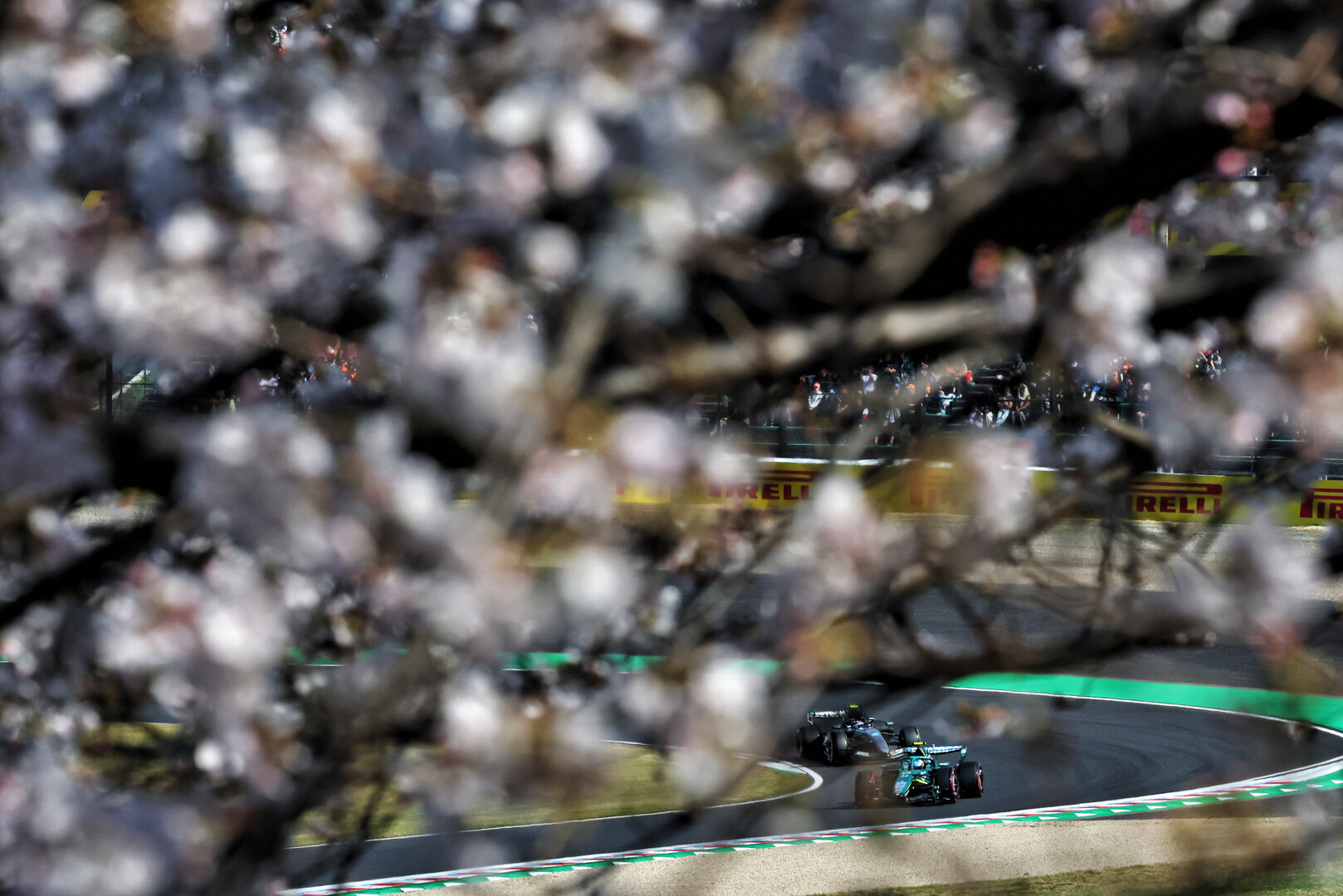 GP GIAPPONE, Fernando Alonso (ESP) Aston Martin F1 Team AMR26.
27.03.2026. Formula 1 World Championship, Rd 3, Japanese Grand Prix, Suzuka, Japan, Practice Day.
- www.xpbimages.com, EMail: requests@xpbimages.com © Copyright: Bearne / XPB Images