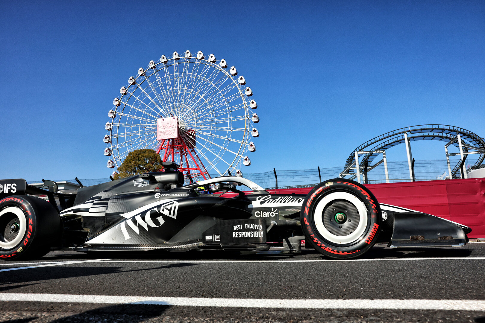 GP GIAPPONE, Sergio Perez (MEX) Cadillac Formula 1 Team MAC-26.
27.03.2026. Formula 1 World Championship, Rd 3, Japanese Grand Prix, Suzuka, Japan, Practice Day.
- www.xpbimages.com, EMail: requests@xpbimages.com © Copyright: Batchelor / XPB Images