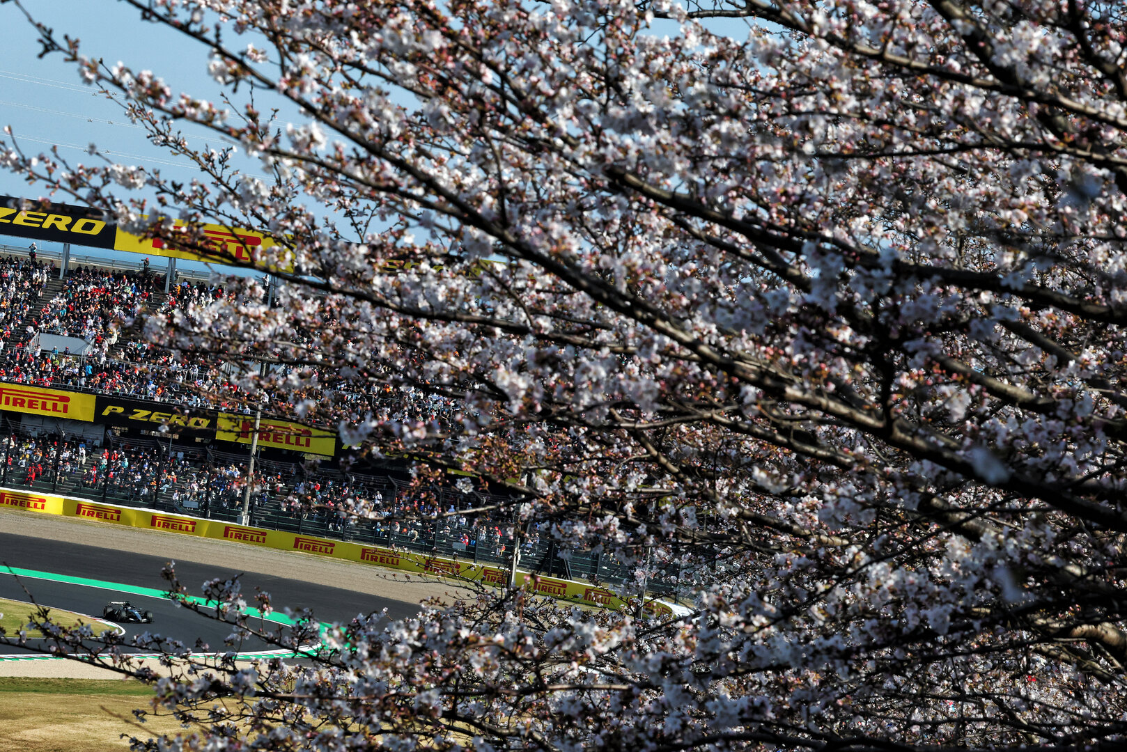 GP GIAPPONE, George Russell (GBR) Mercedes AMG Formula One Team W17.
27.03.2026. Formula 1 World Championship, Rd 3, Japanese Grand Prix, Suzuka, Japan, Practice Day.
- www.xpbimages.com, EMail: requests@xpbimages.com © Copyright: Bearne / XPB Images