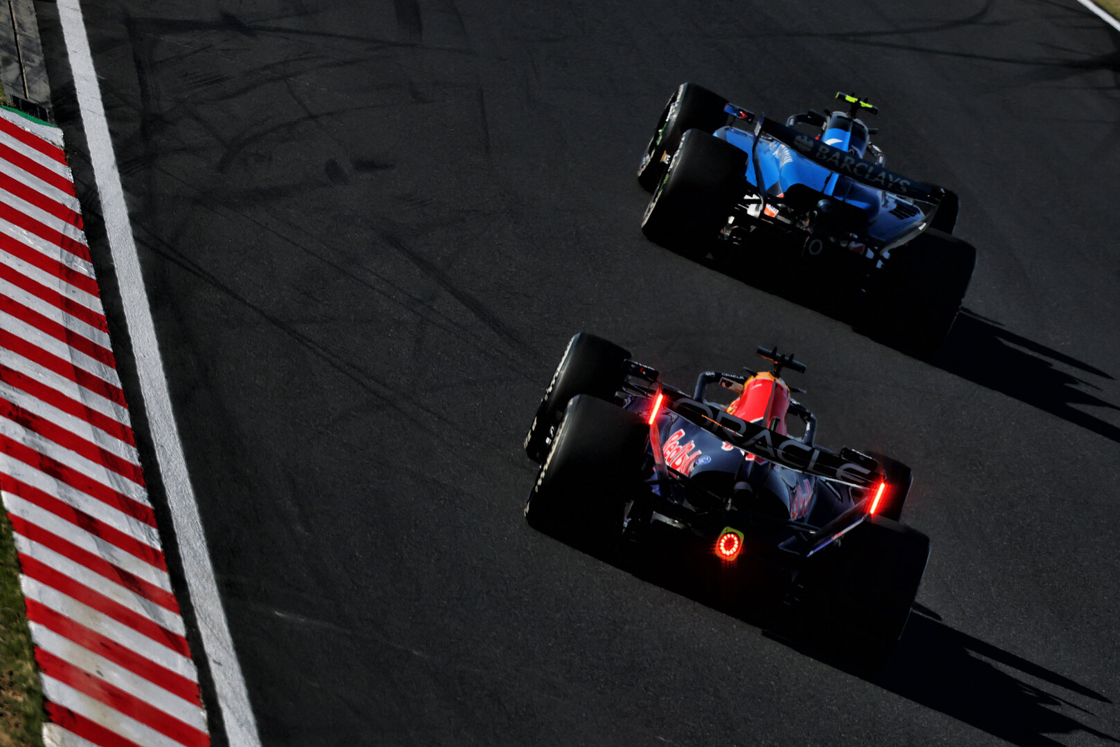 GP GIAPPONE, Max Verstappen (NLD) Red Bull Racing RB22.
27.03.2026. Formula 1 World Championship, Rd 3, Japanese Grand Prix, Suzuka, Japan, Practice Day.
- www.xpbimages.com, EMail: requests@xpbimages.com © Copyright: Bearne / XPB Images