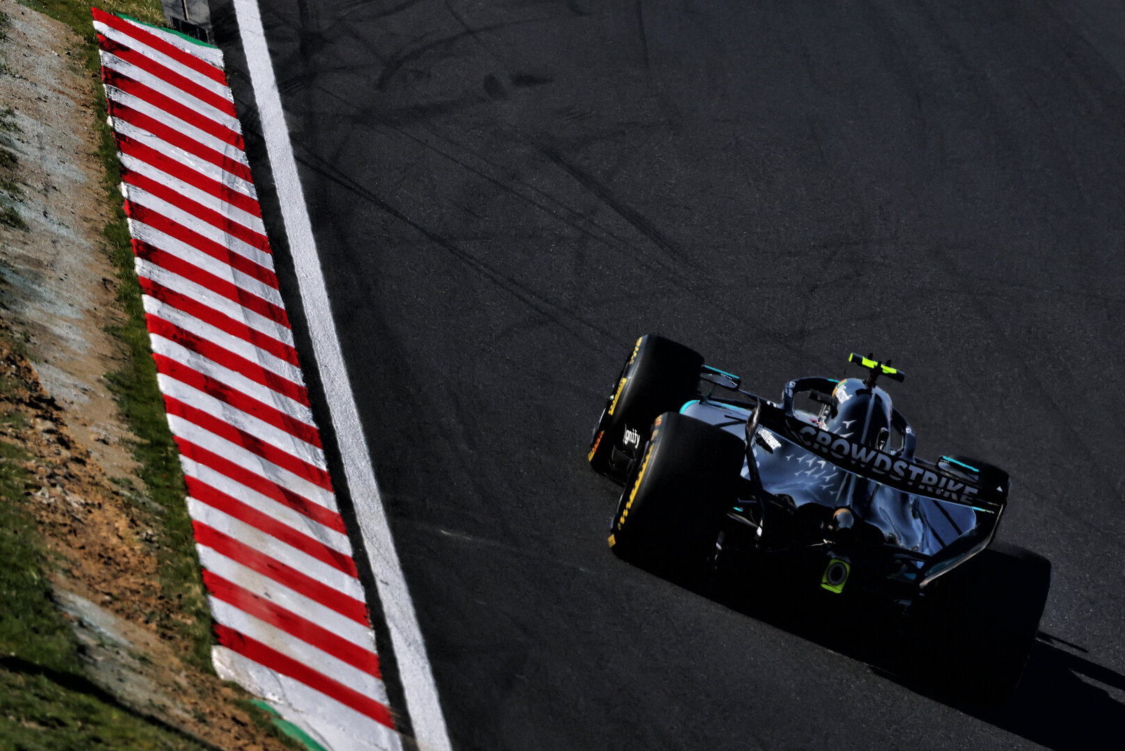 GP GIAPPONE, Andrea Kimi Antonelli (ITA) Mercedes AMG Formula One Team W17.
27.03.2026. Formula 1 World Championship, Rd 3, Japanese Grand Prix, Suzuka, Japan, Practice Day.
- www.xpbimages.com, EMail: requests@xpbimages.com © Copyright: Bearne / XPB Images