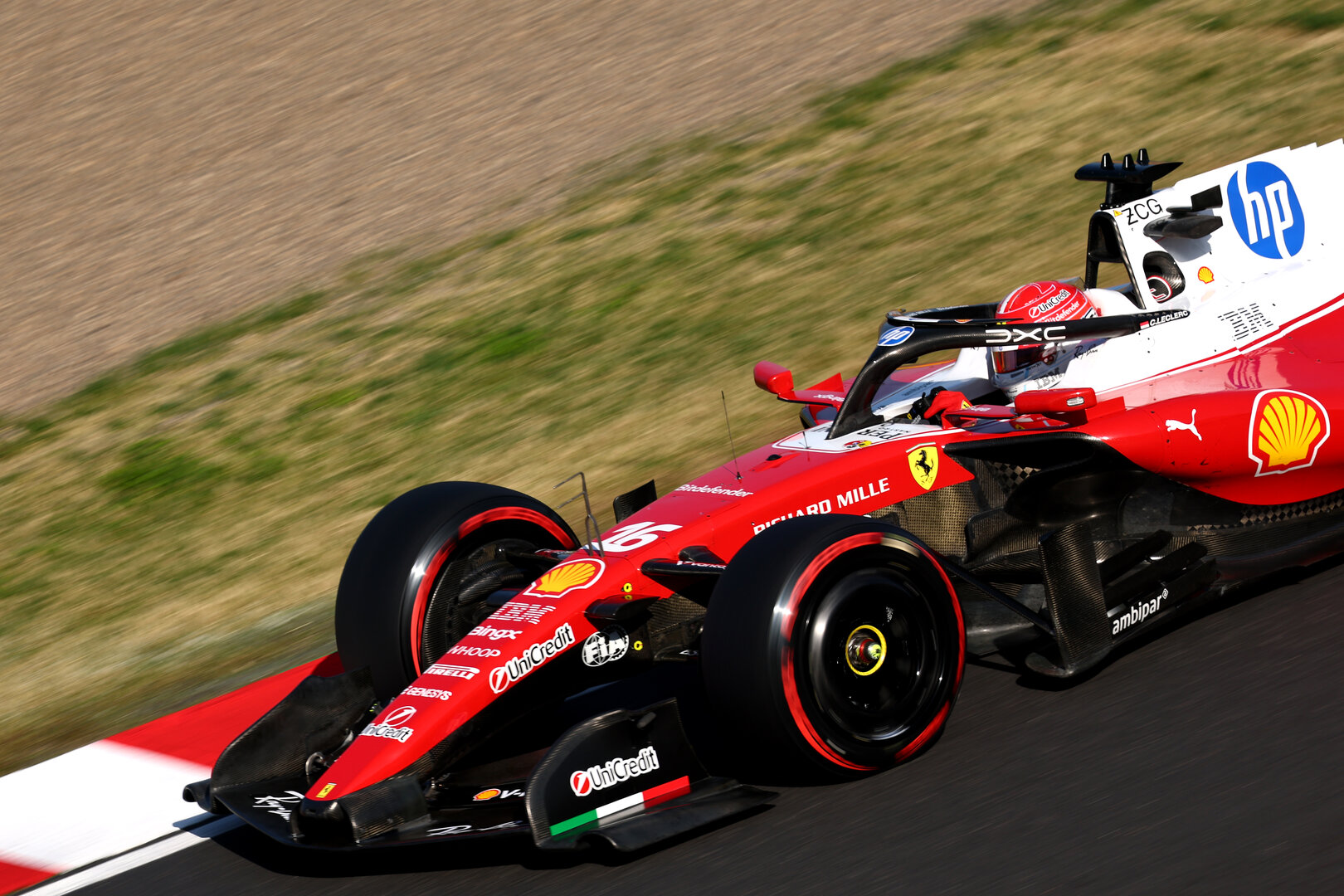 GP GIAPPONE, Charles Leclerc (MON) Ferrari SF-26.
27.03.2026. Formula 1 World Championship, Rd 3, Japanese Grand Prix, Suzuka, Japan, Practice Day.
- www.xpbimages.com, EMail: requests@xpbimages.com © Copyright: Bearne / XPB Images