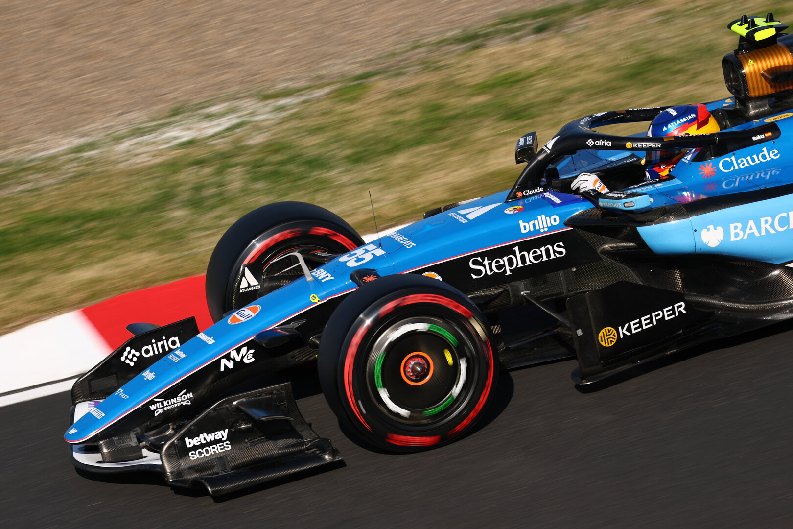GP GIAPPONE, Carlos Sainz (ESP) Williams F1 Team FW48.
27.03.2026. Formula 1 World Championship, Rd 3, Japanese Grand Prix, Suzuka, Japan, Practice Day.
- www.xpbimages.com, EMail: requests@xpbimages.com © Copyright: Bearne / XPB Images