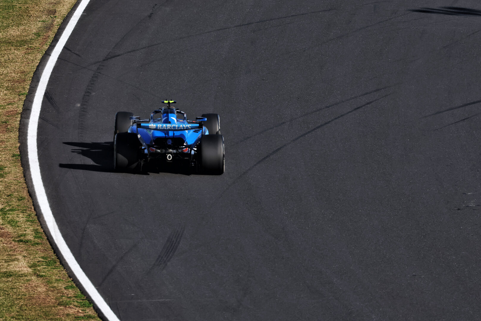 GP GIAPPONE, Carlos Sainz (ESP) Williams F1 Team FW48.
27.03.2026. Formula 1 World Championship, Rd 3, Japanese Grand Prix, Suzuka, Japan, Practice Day.
- www.xpbimages.com, EMail: requests@xpbimages.com © Copyright: Bearne / XPB Images