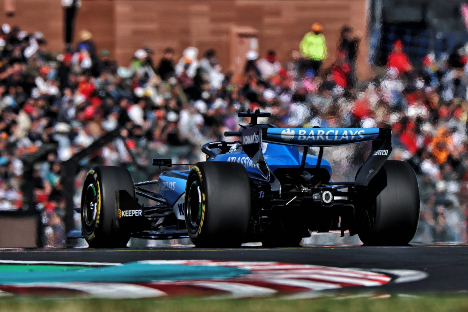 GP GIAPPONE, Alexander Albon (THA) Williams F1 Team FW48.
27.03.2026. Formula 1 World Championship, Rd 3, Japanese Grand Prix, Suzuka, Japan, Practice Day.
 - www.xpbimages.com, EMail: requests@xpbimages.com © Copyright: Coates / XPB Images