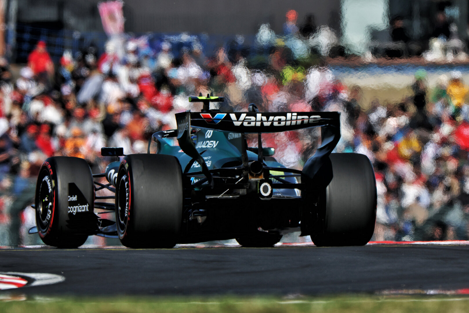 GP GIAPPONE, Fernando Alonso (ESP) Aston Martin F1 Team AMR26.
27.03.2026. Formula 1 World Championship, Rd 3, Japanese Grand Prix, Suzuka, Japan, Practice Day.
- www.xpbimages.com, EMail: requests@xpbimages.com © Copyright: Coates / XPB Images
