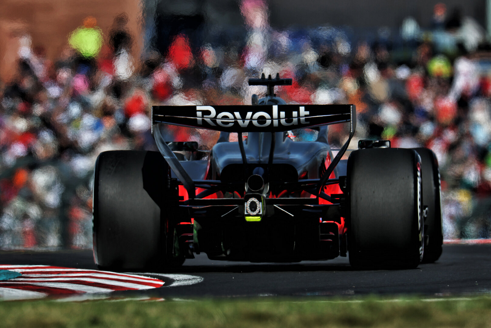 GP GIAPPONE, Nico Hulkenberg (GER) Audi F1 Team R26.
27.03.2026. Formula 1 World Championship, Rd 3, Japanese Grand Prix, Suzuka, Japan, Practice Day.
- www.xpbimages.com, EMail: requests@xpbimages.com © Copyright: Coates / XPB Images