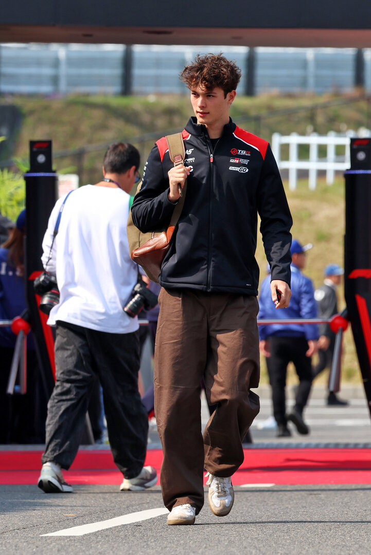 GP GIAPPONE, Oliver Bearman (GBR) Haas F1 Team.
28.03.2026. Formula 1 World Championship, Rd 3, Japanese Grand Prix, Suzuka, Japan, Qualifiche Day.
 - www.xpbimages.com, EMail: requests@xpbimages.com © Copyright: Rew / XPB Images