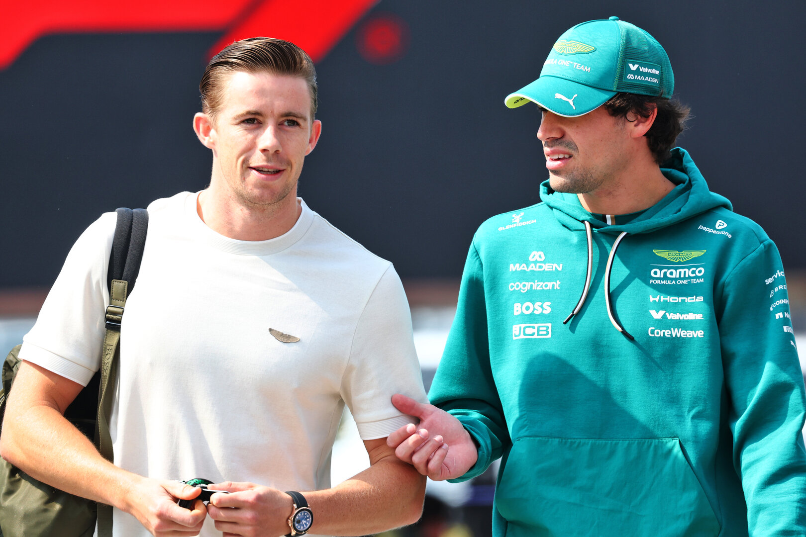 GP GIAPPONE, Lance Stroll (CDN) Aston Martin F1 Team (Right).
28.03.2026. Formula 1 World Championship, Rd 3, Japanese Grand Prix, Suzuka, Japan, Qualifiche Day.
- www.xpbimages.com, EMail: requests@xpbimages.com © Copyright: Bearne / XPB Images