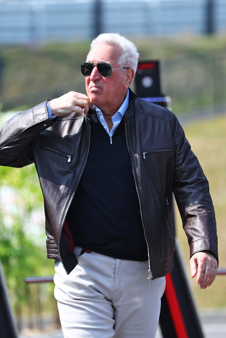 GP GIAPPONE, Lawrence Stroll (CDN) Aston Martin F1 Team Investor.
28.03.2026. Formula 1 World Championship, Rd 3, Japanese Grand Prix, Suzuka, Japan, Qualifiche Day.
- www.xpbimages.com, EMail: requests@xpbimages.com © Copyright: Bearne / XPB Images