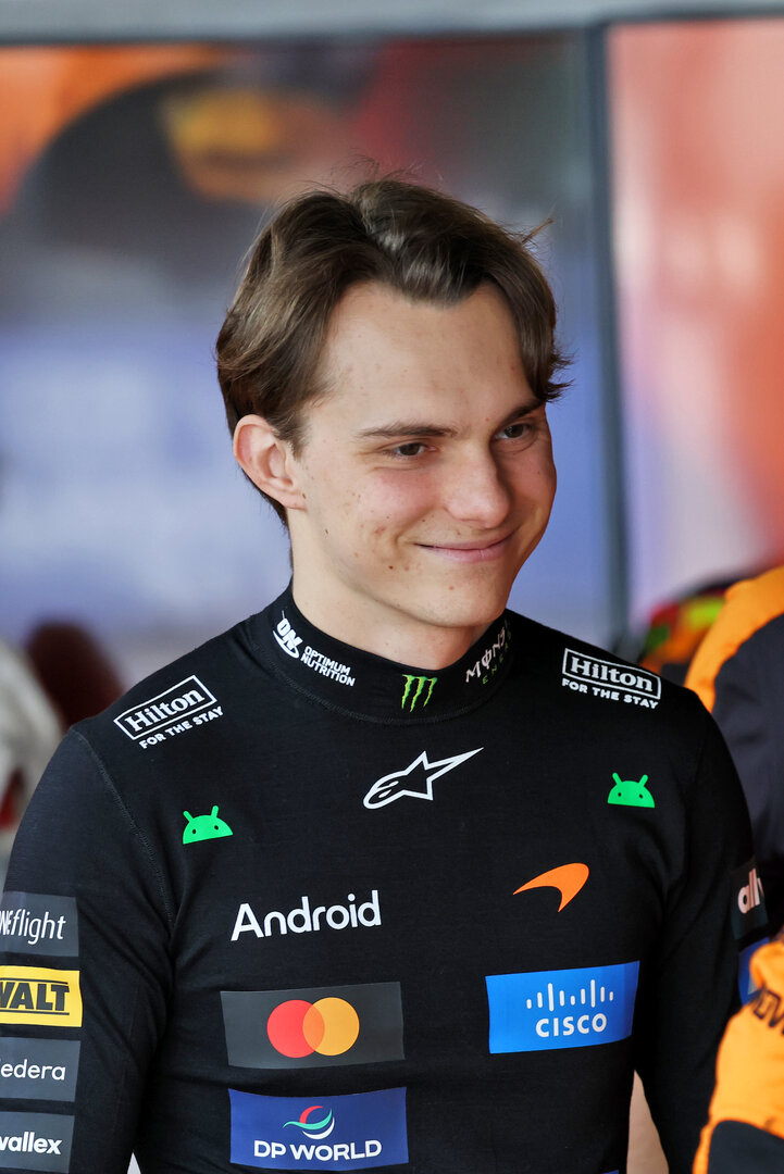 GP GIAPPONE, Oscar Piastri (AUS) McLaren F1 Team.
28.03.2026. Formula 1 World Championship, Rd 3, Japanese Grand Prix, Suzuka, Japan, Qualifiche Day.
- www.xpbimages.com, EMail: requests@xpbimages.com © Copyright: Batchelor / XPB Images